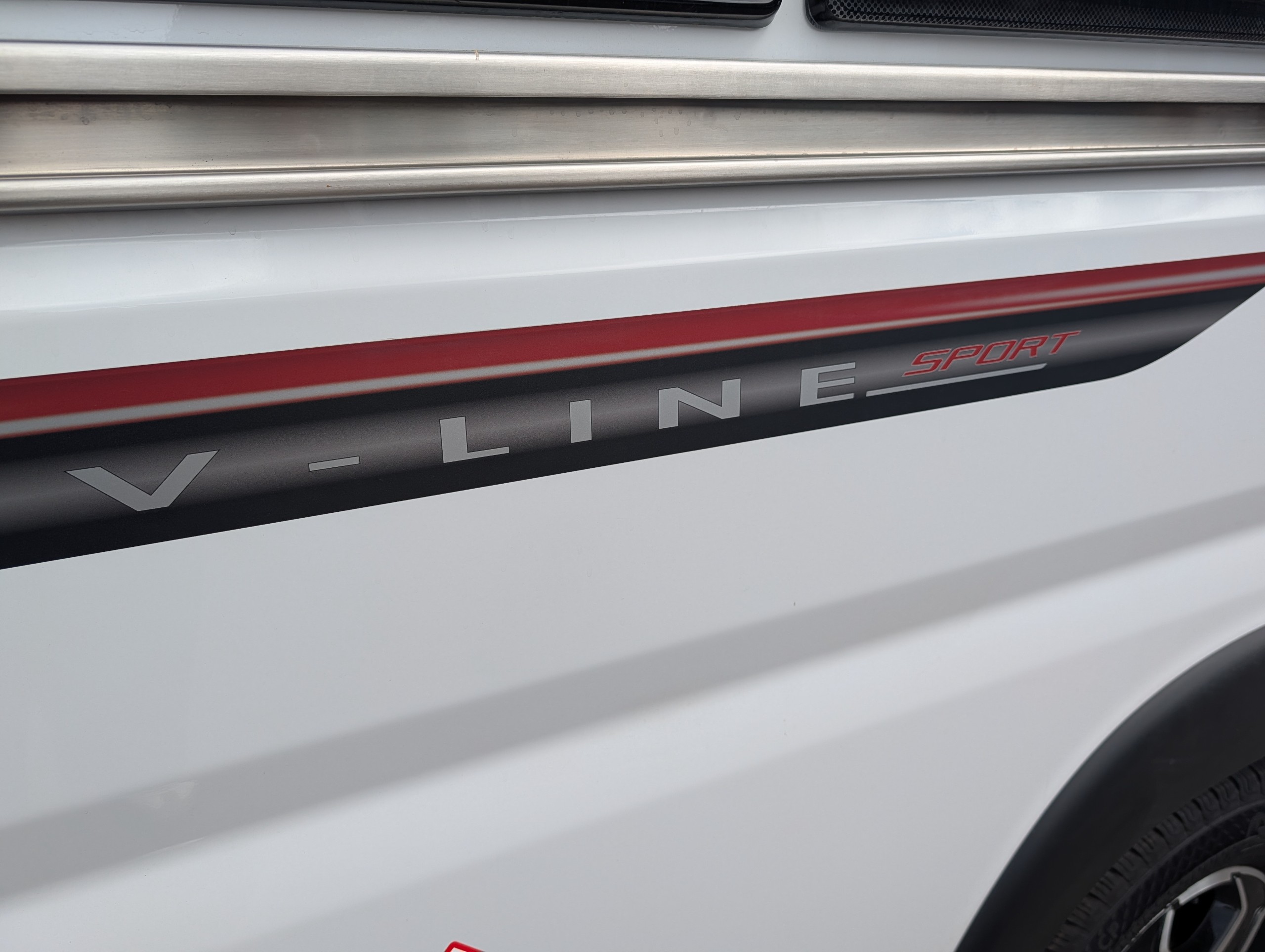 2025 Auto-Trail V-Line 635 Sport