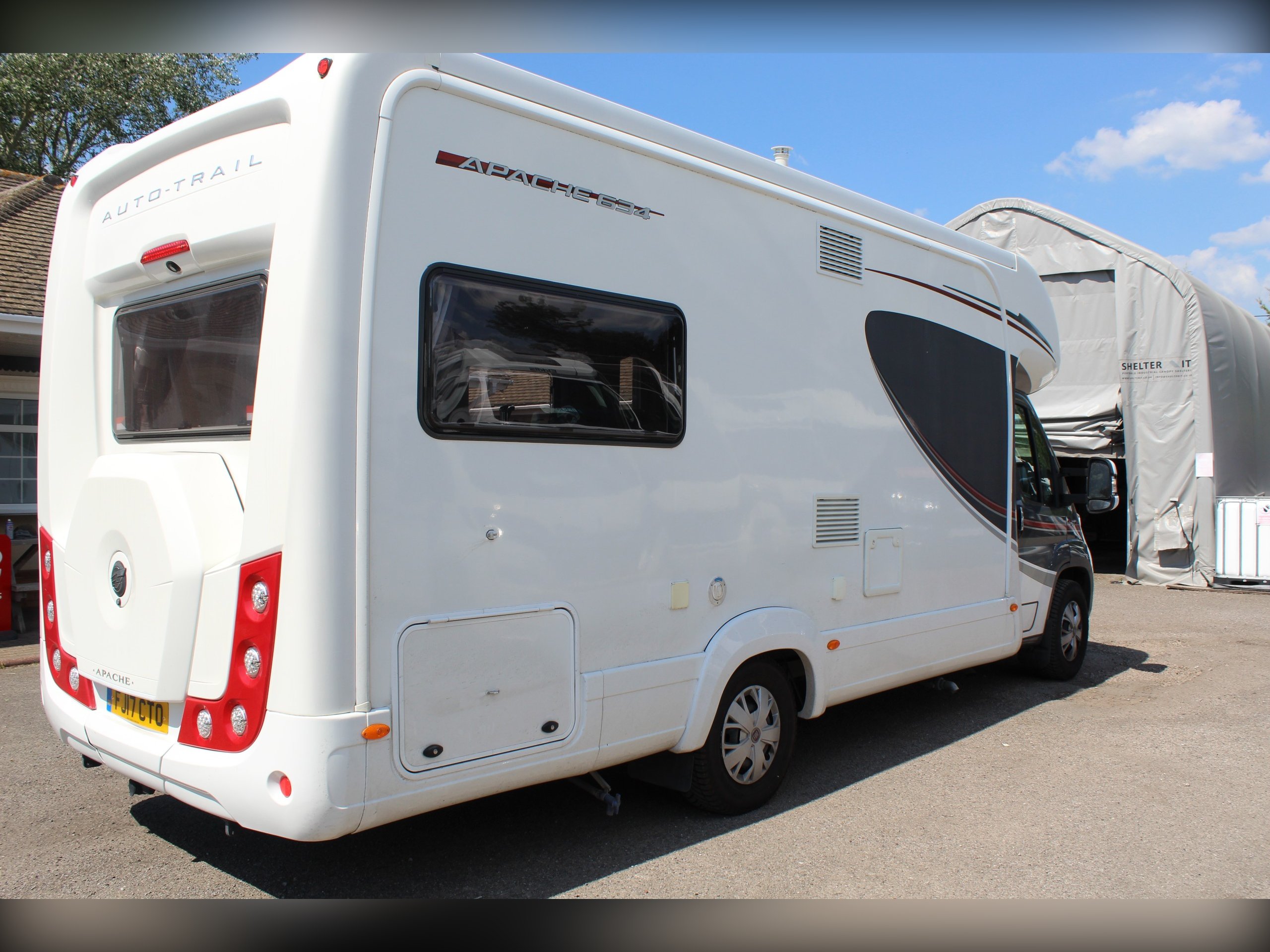 Exterior - Rear