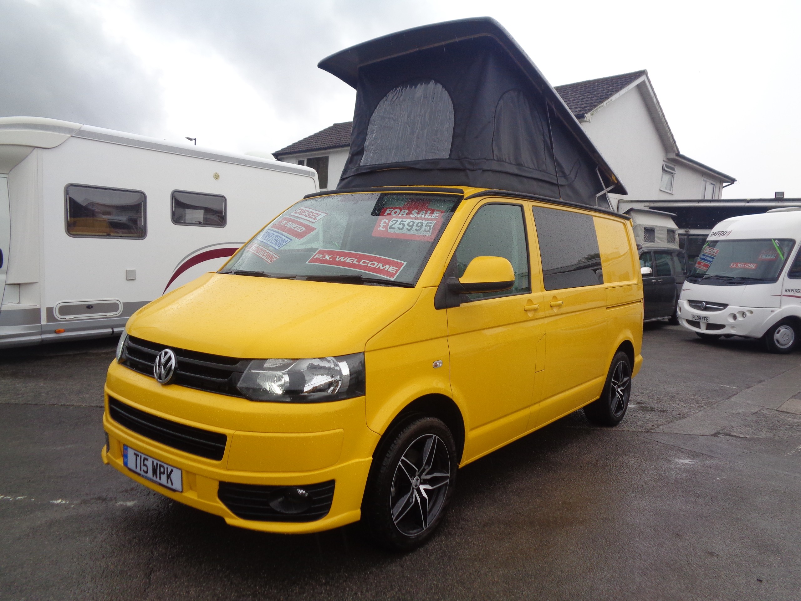 Volkswagen Transporter 2+2 Berth VW Camper Van