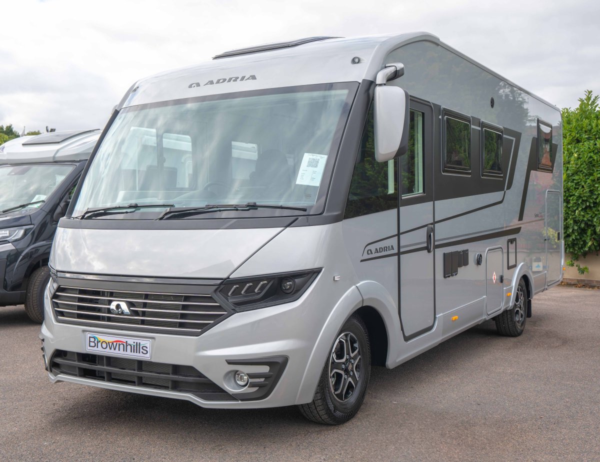 Exterior - Front