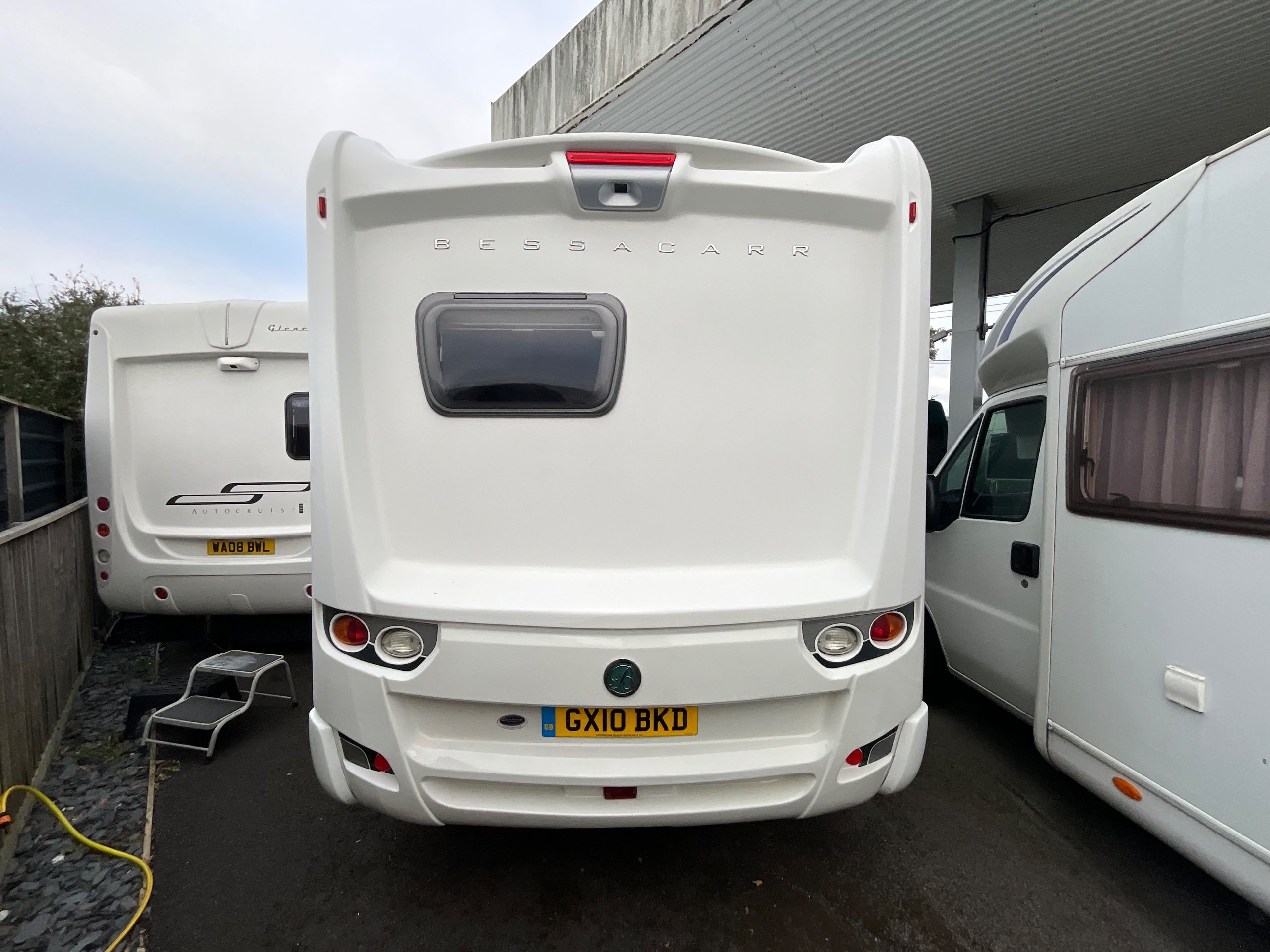 Exterior - Rear