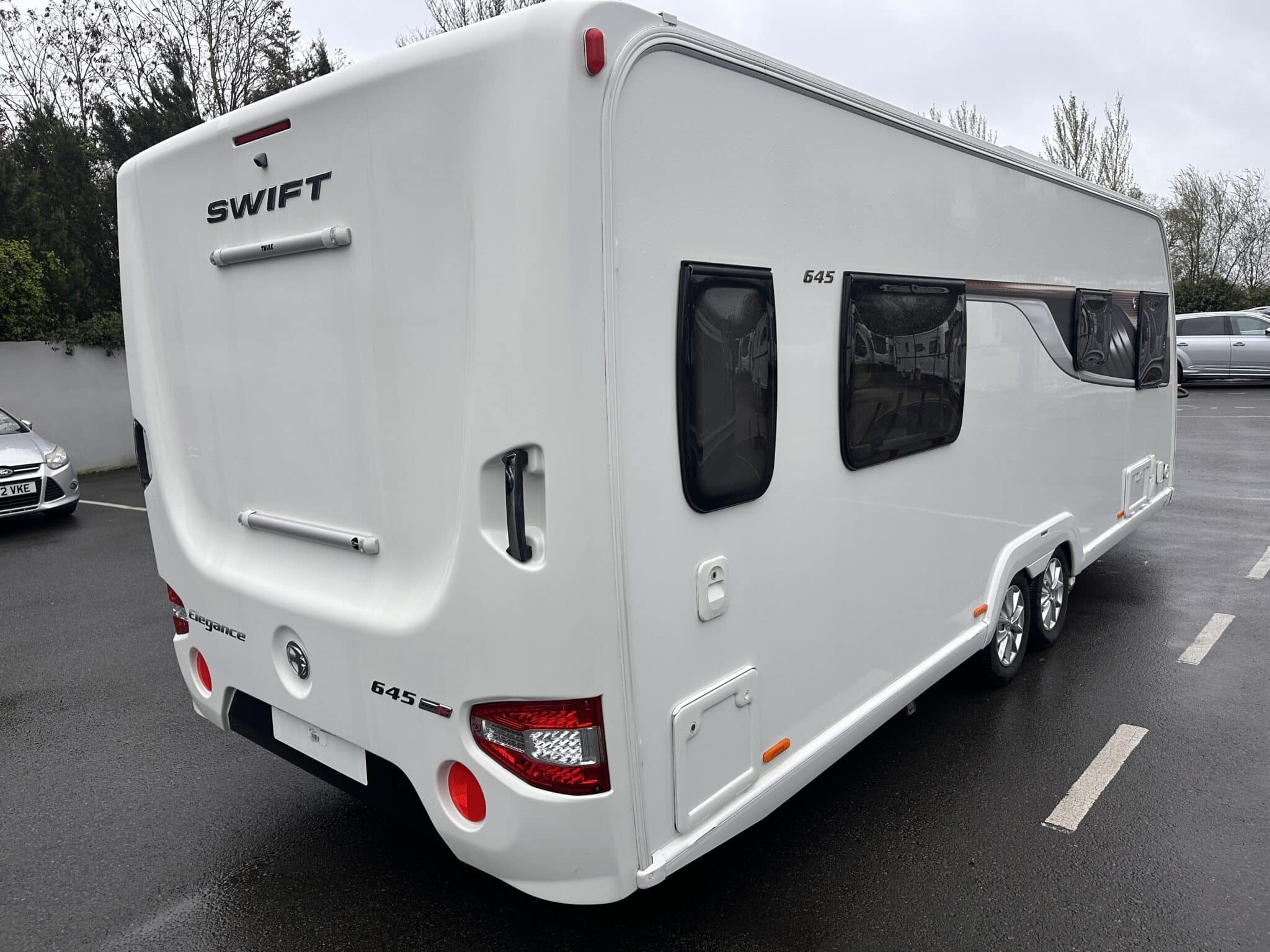 Exterior - Rear