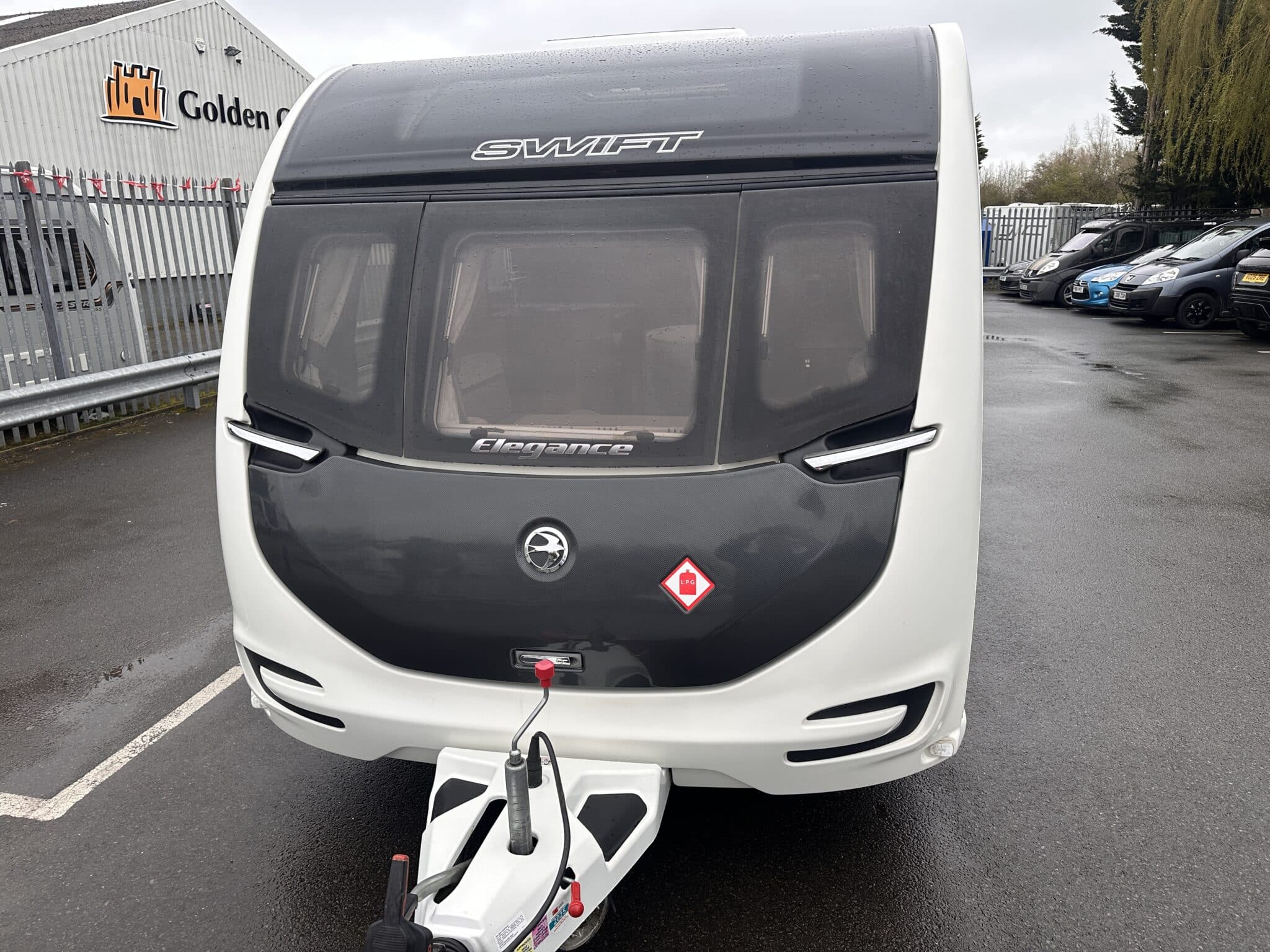 Exterior - Front
