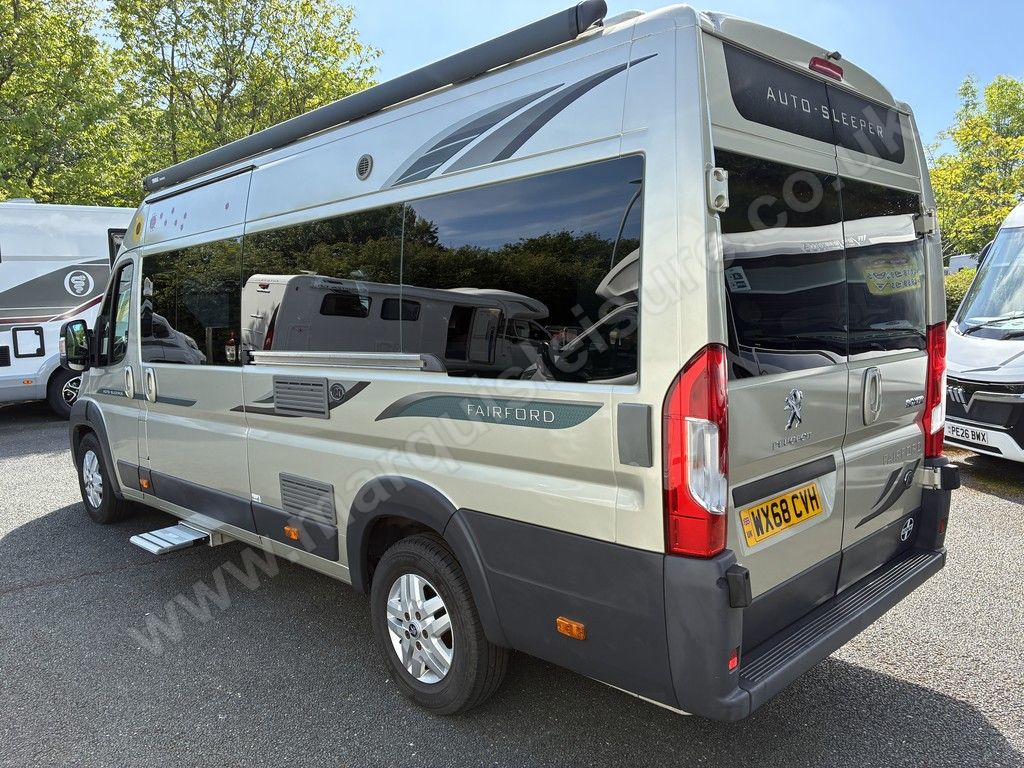 Exterior - Rear