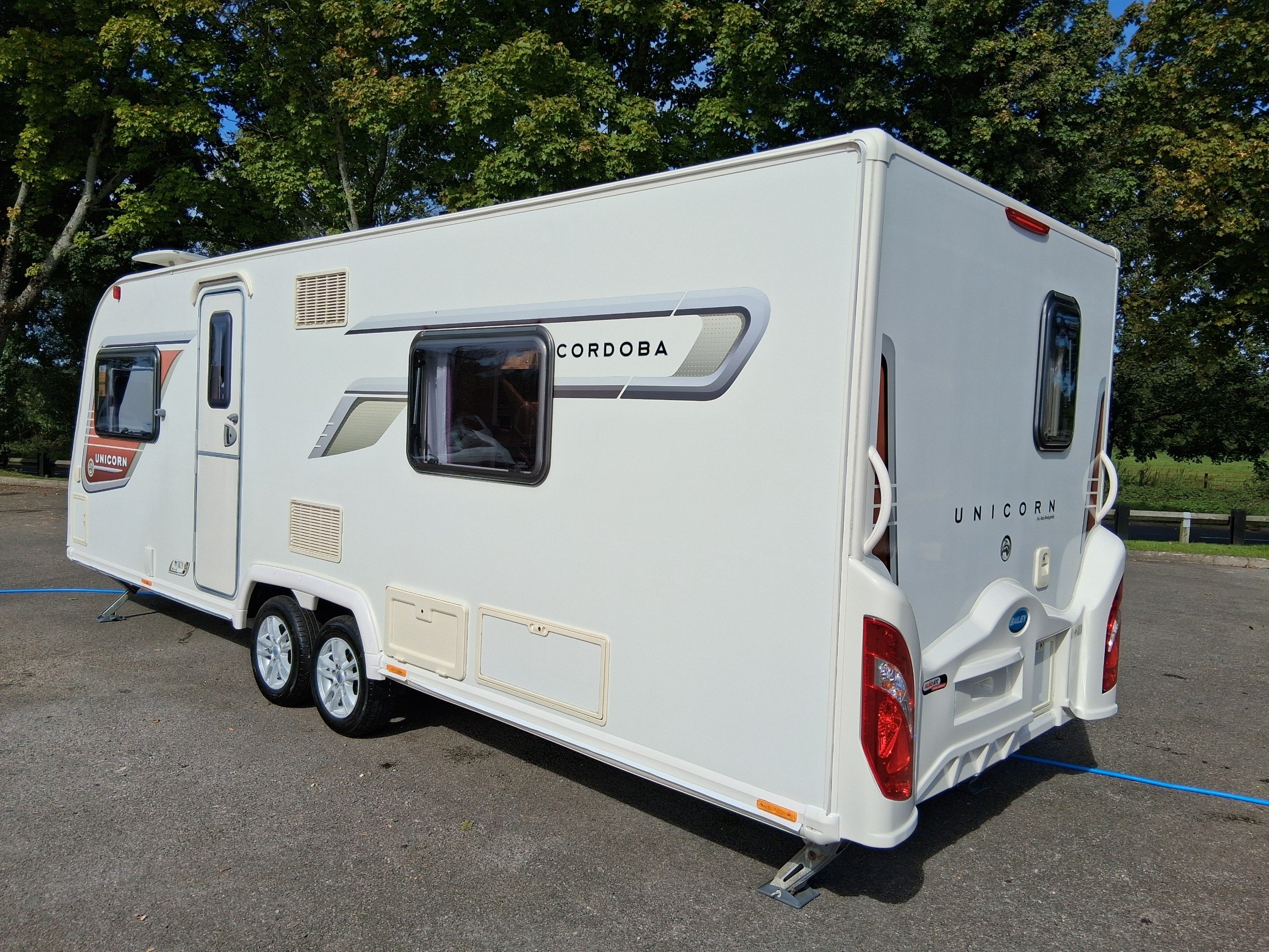 Exterior - Rear