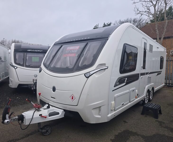 2017 Bessacarr By Design 650 Twin-Axle 2-Berth Caravan - Exterior - Front