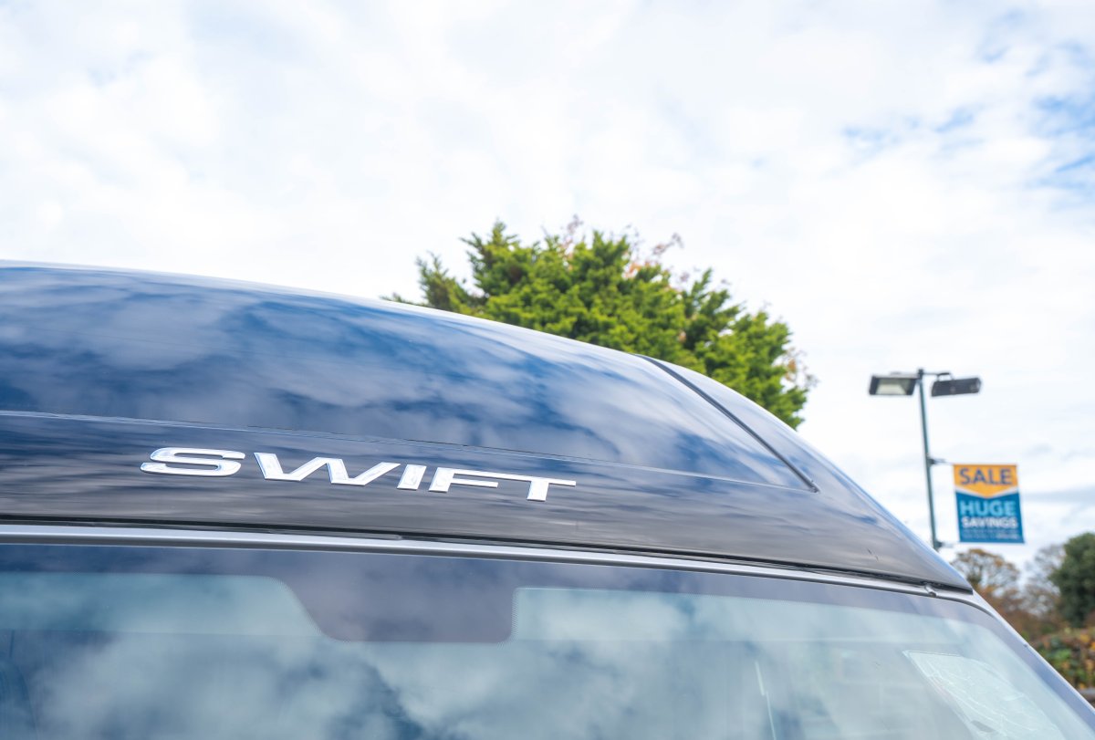 2026 Swift Carrera 132