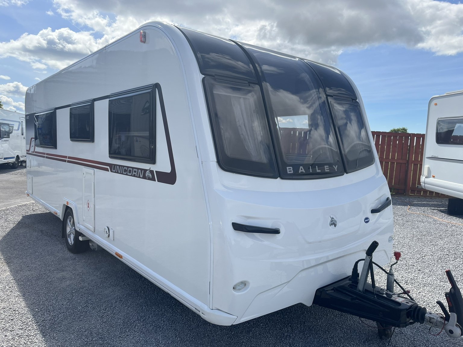 2019 Bailey Unicorn Vigo - Exterior - Front
