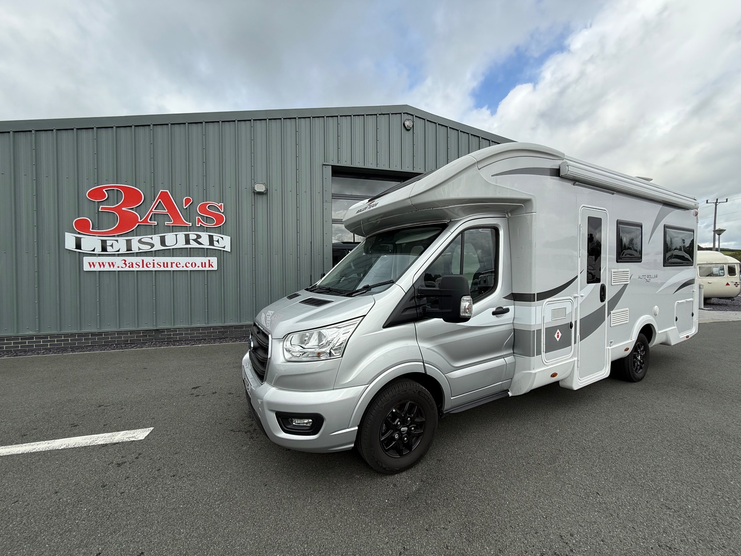 2024 Roller Team 747 New 6-Berth Motorhome with Rear Lounge