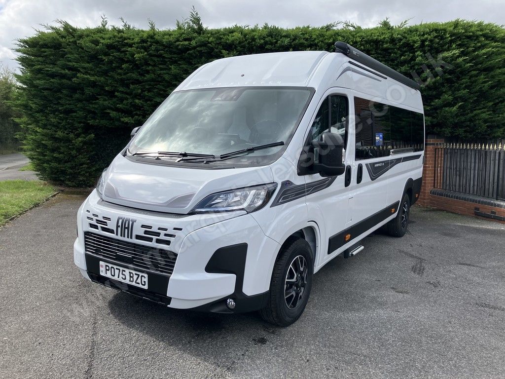 2025 Auto-Sleepers WARWICK XL - Exterior - Front
