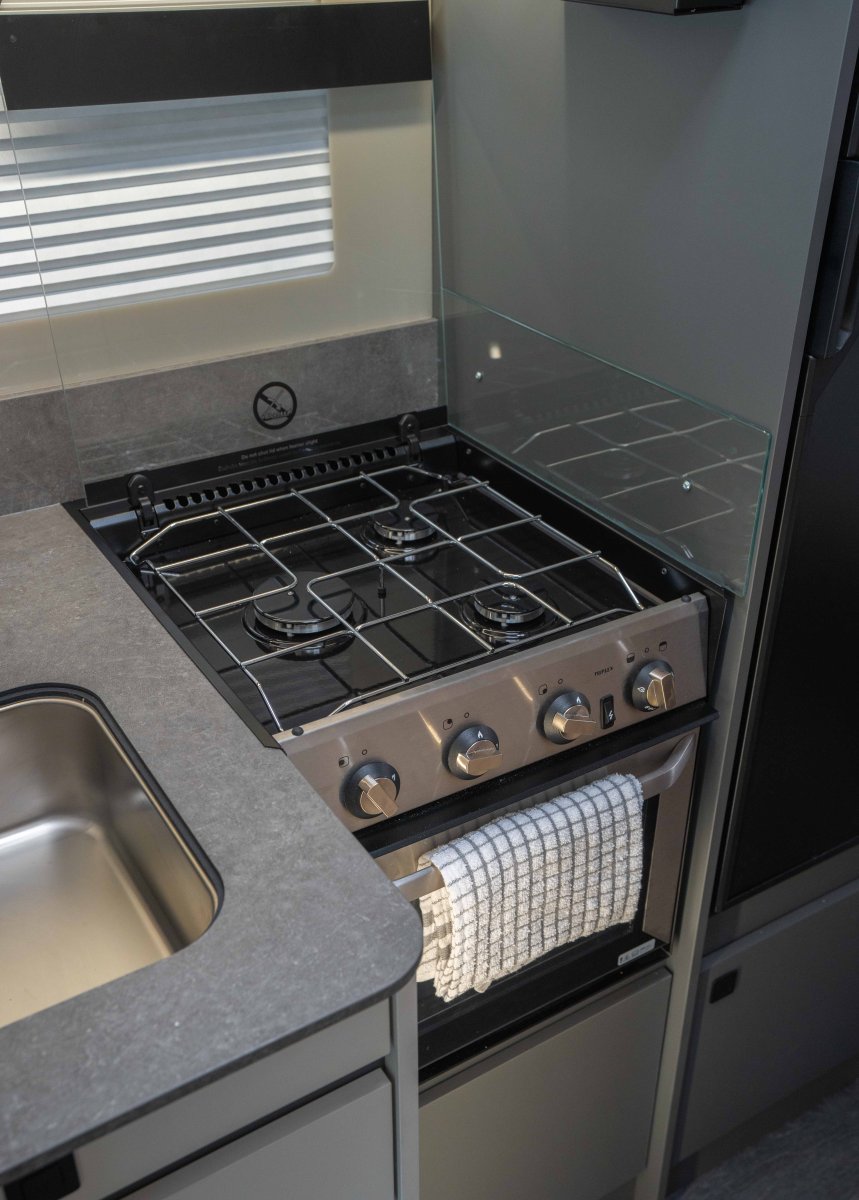 2026 Auto-Trail F-Line F74 165BHP