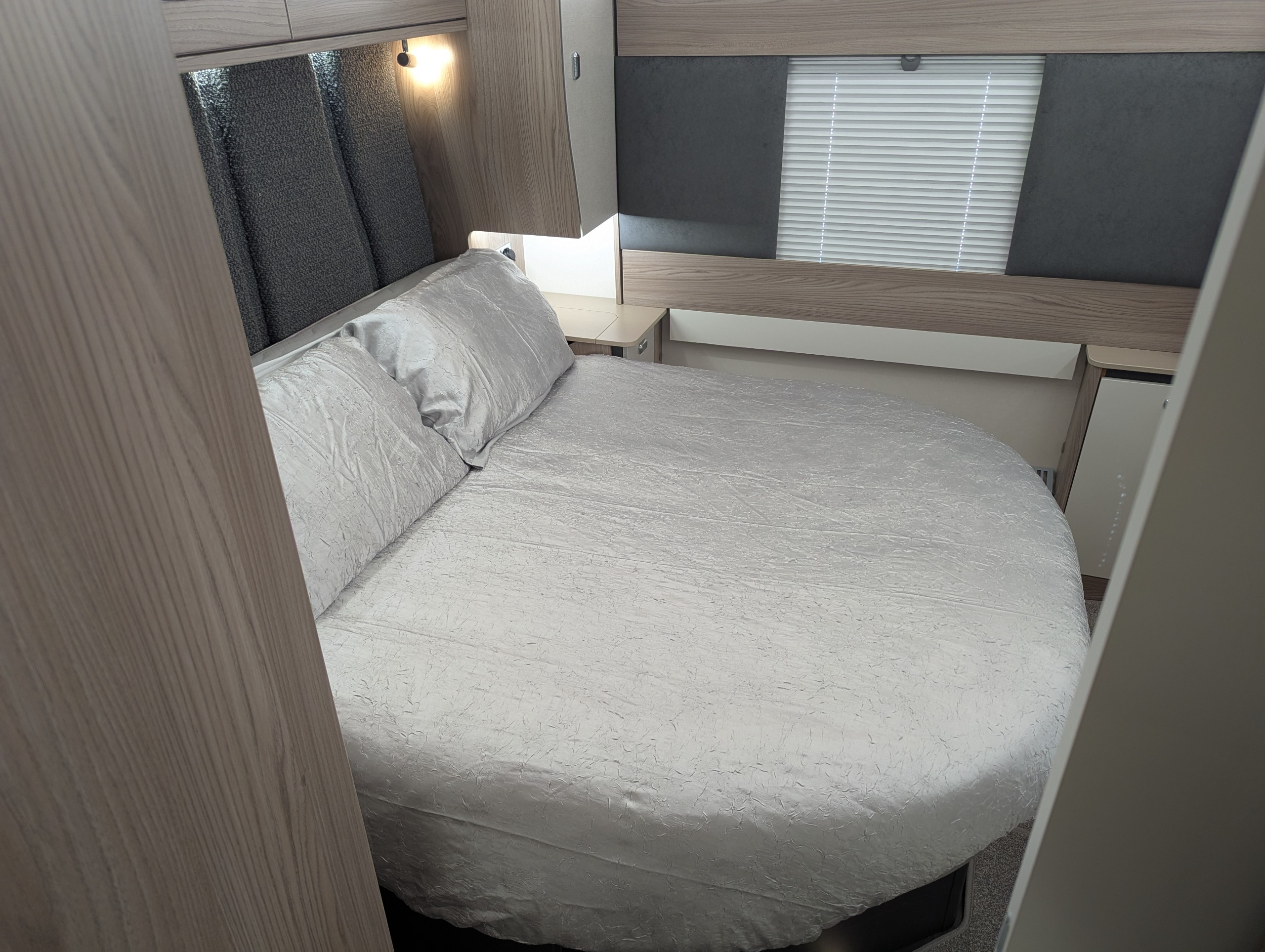 2027 Swift Conqueror Grande 560L