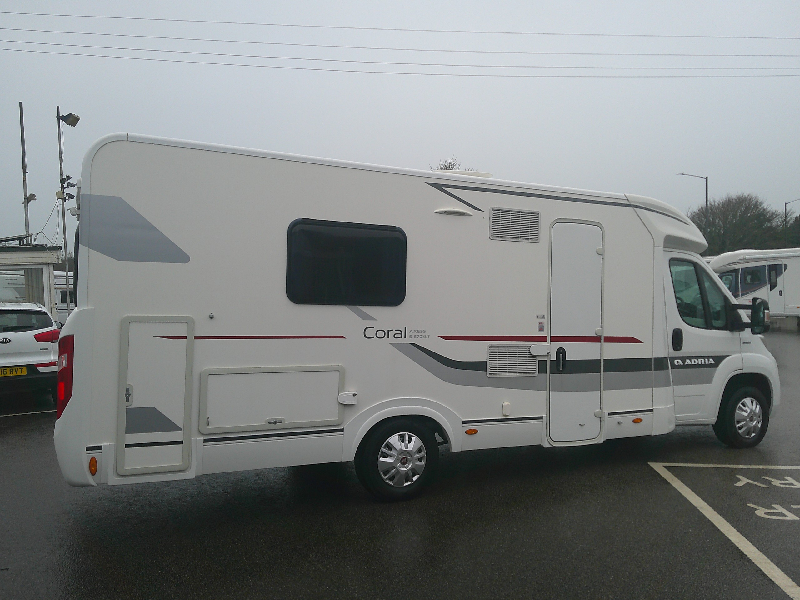 2015 Adria Coral Axess S 670 SLT