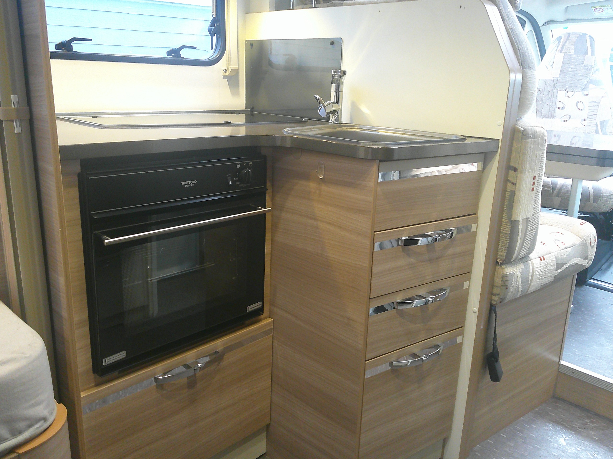 2015 Adria Coral Axess S 670 SLT