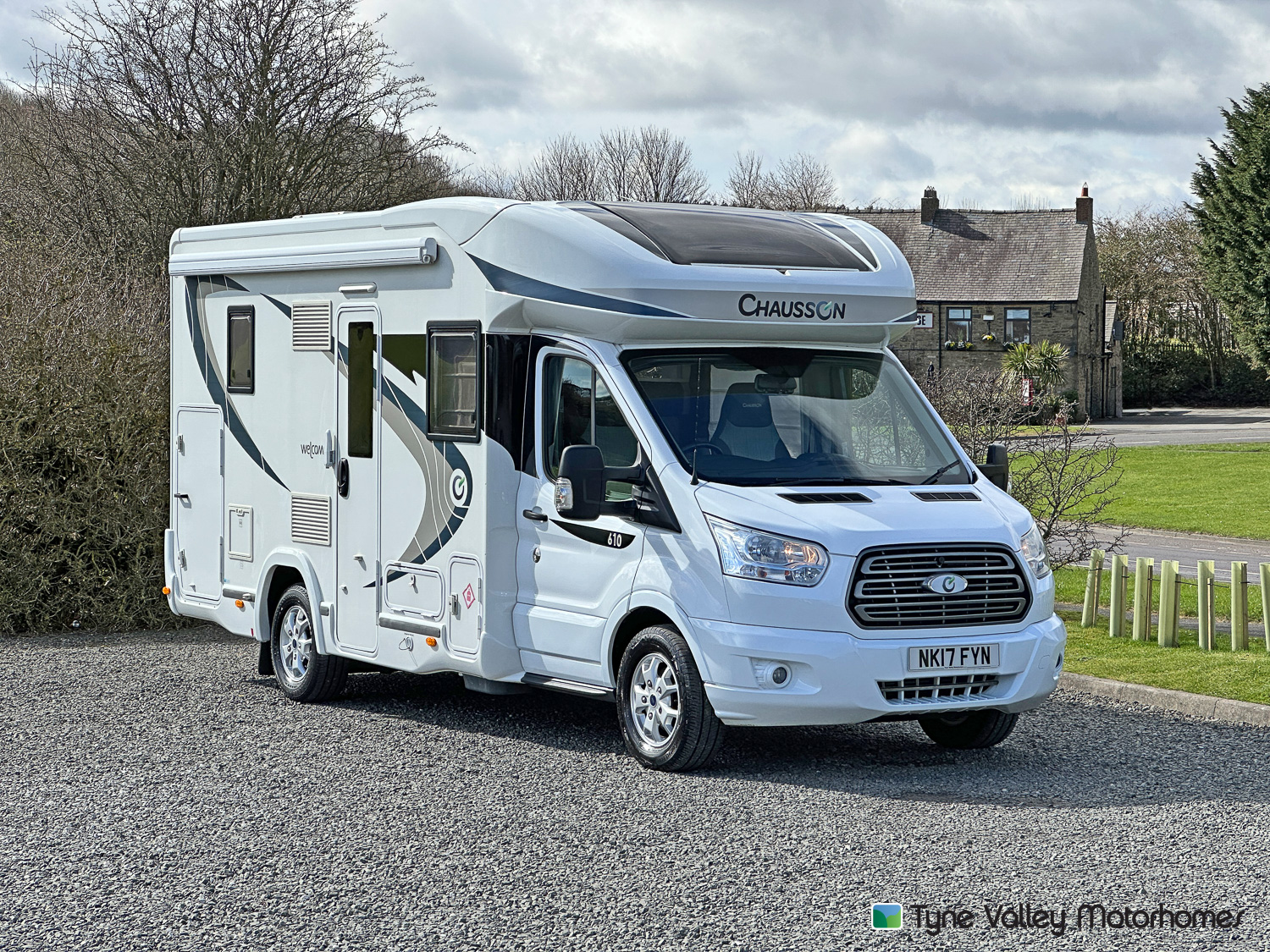 Chausson 610 Welcome - Exterior - Front