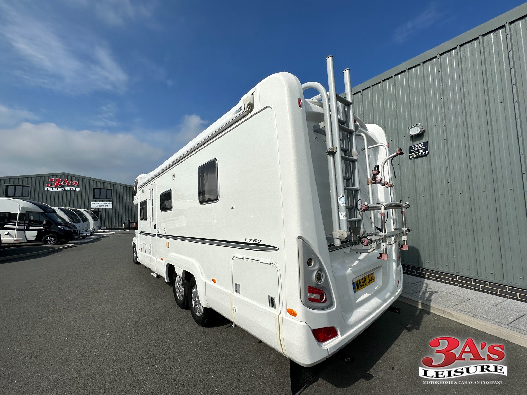 Exterior - Rear