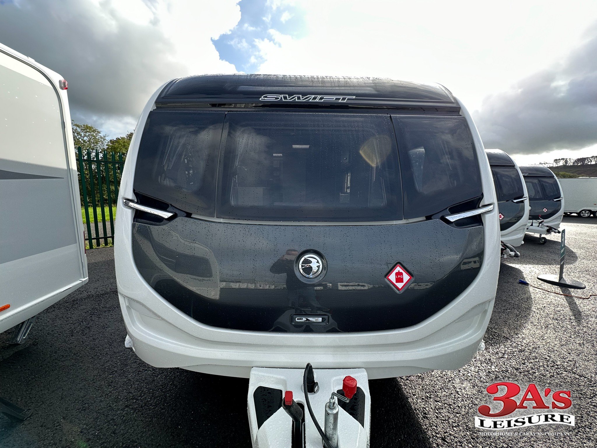 2024 Swift Challenger Exclusive 580 Grande - Exterior - Front