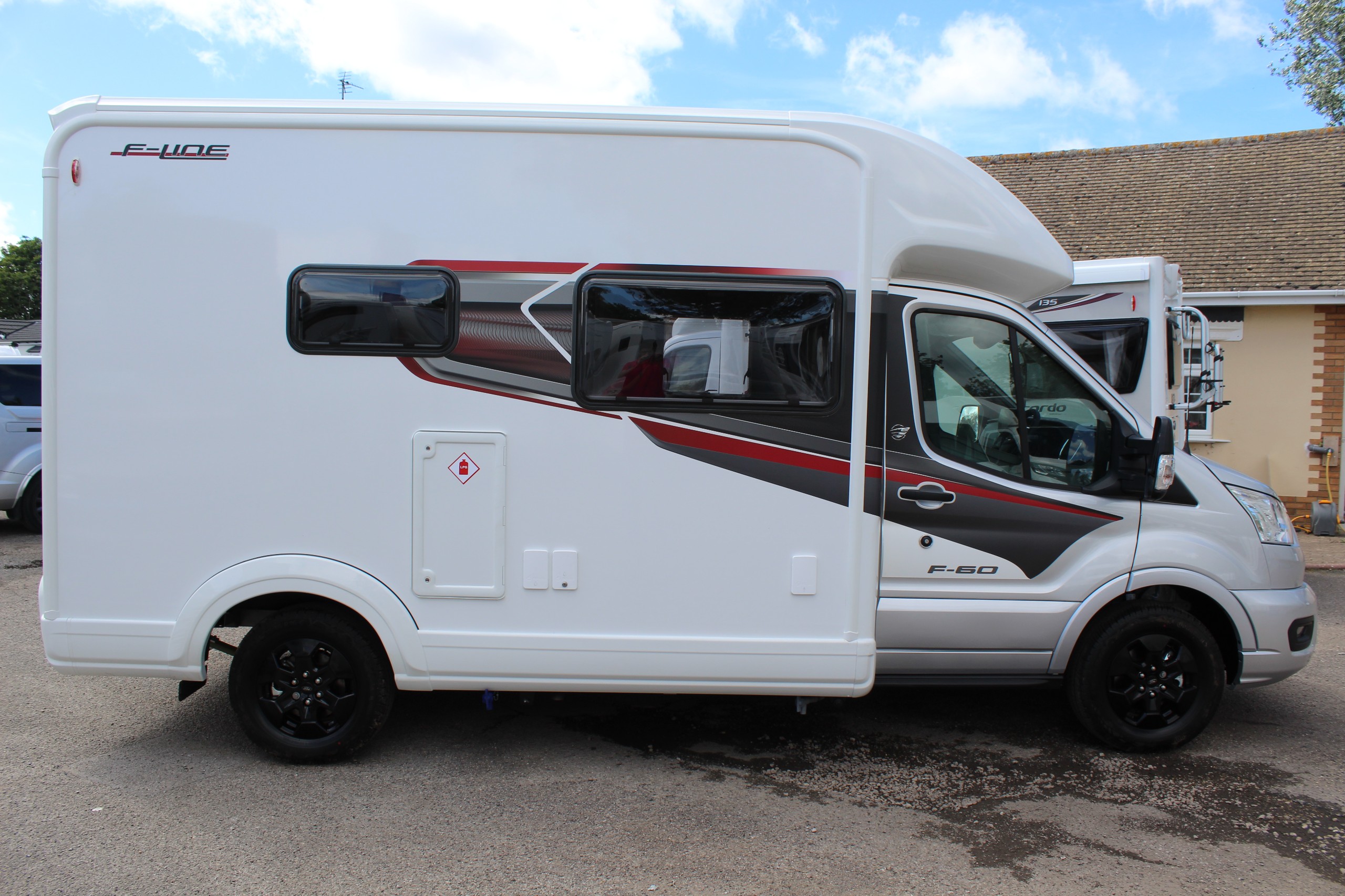 Auto-Trail F-Line F60