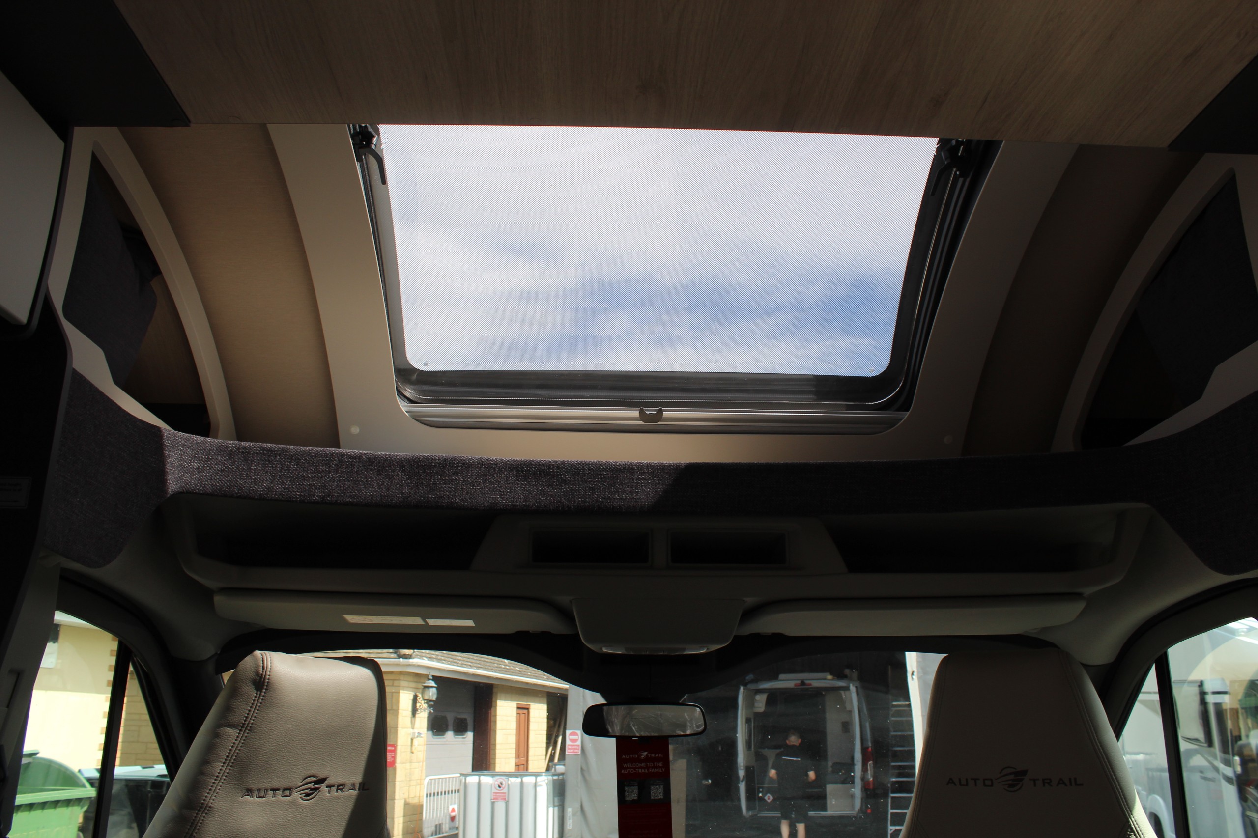 2027 Auto-Trail F-Line F60