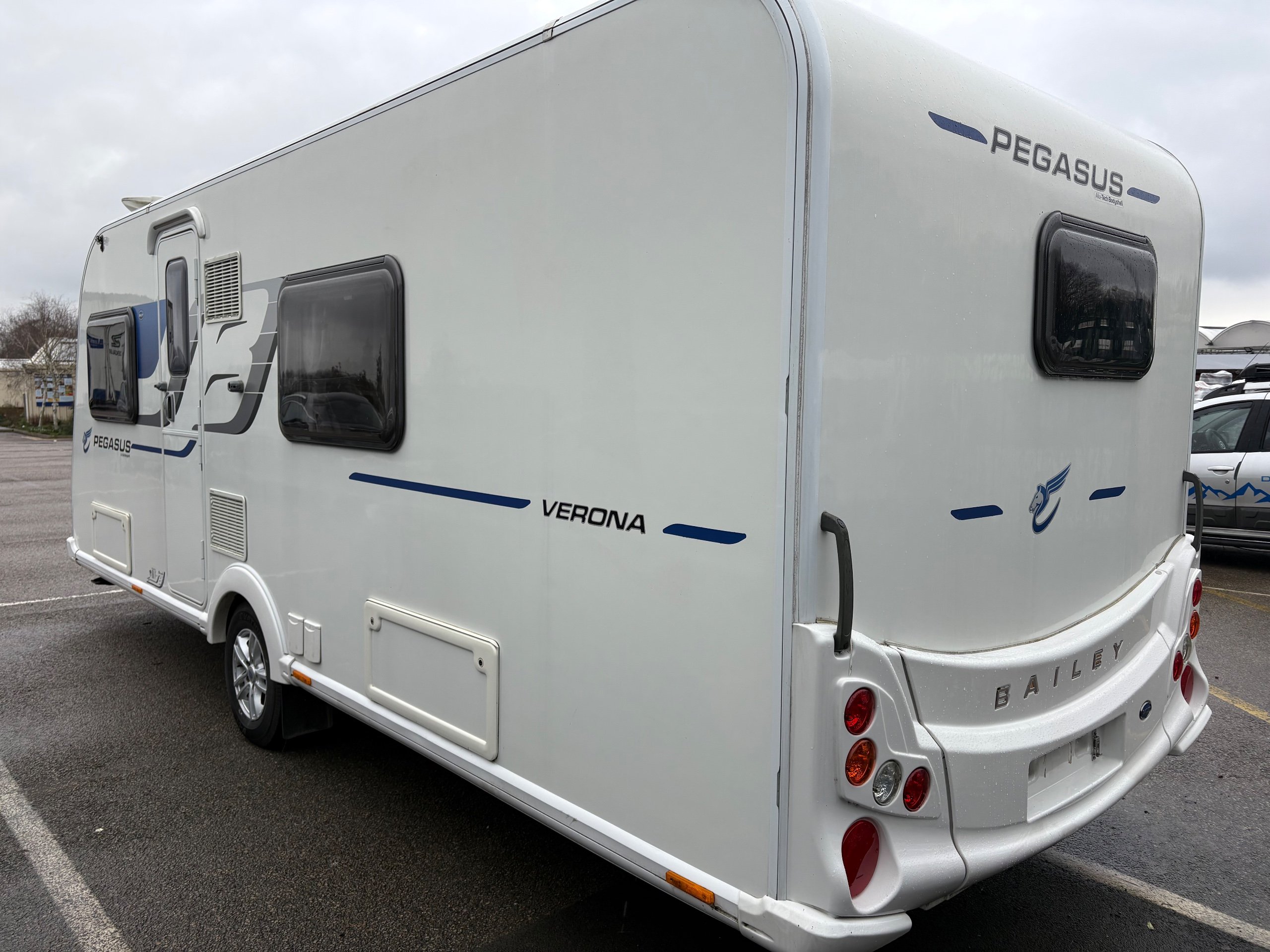 Exterior - Rear