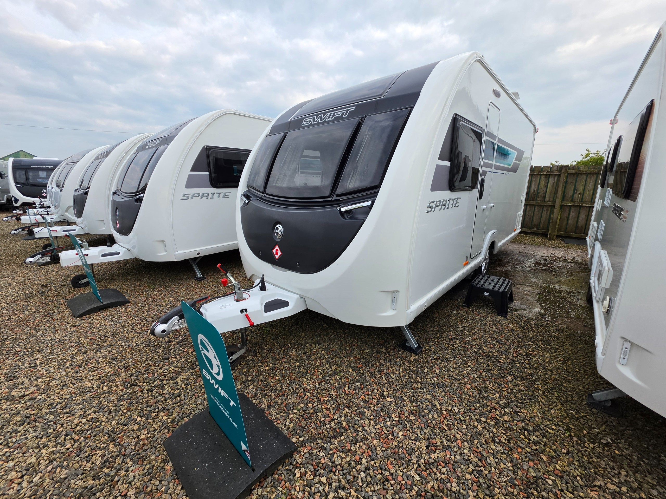 Swift Sprite Alpine 4 - Exterior - Front
