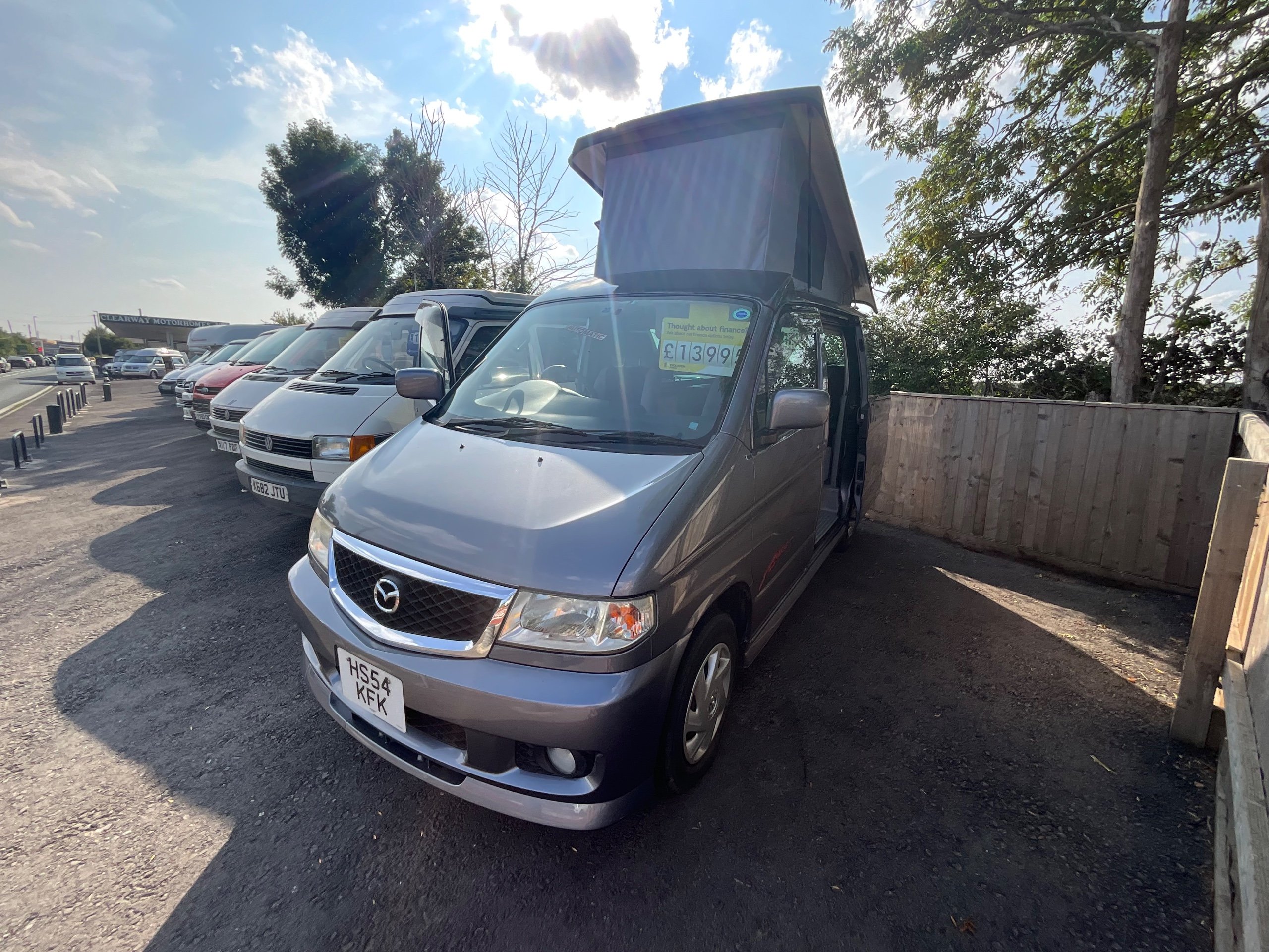 2004 Mazda Bongo