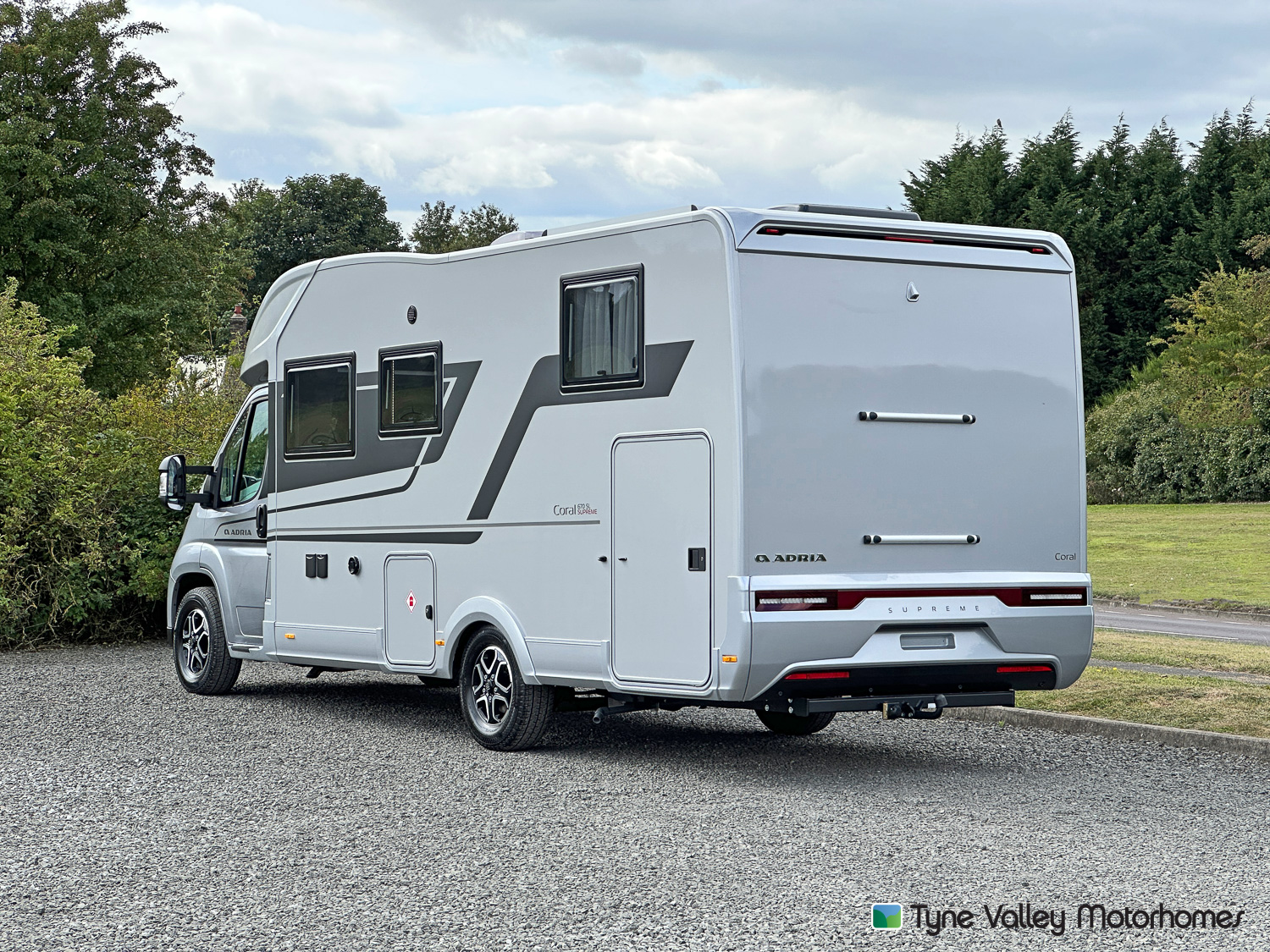 Exterior - Rear