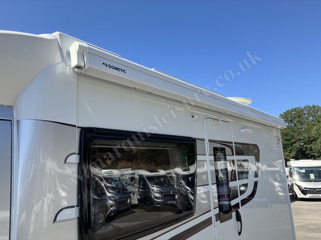 2018 Elddis MAJESTIC 105