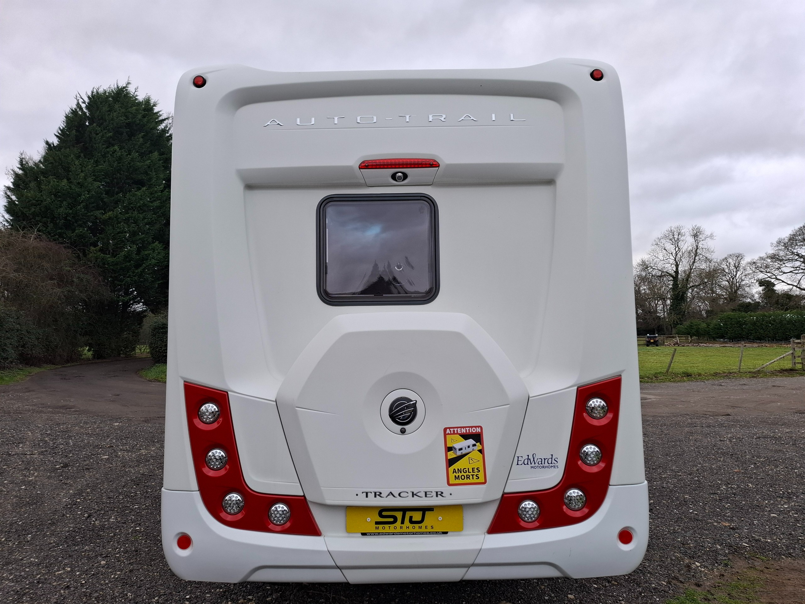 Exterior - Rear