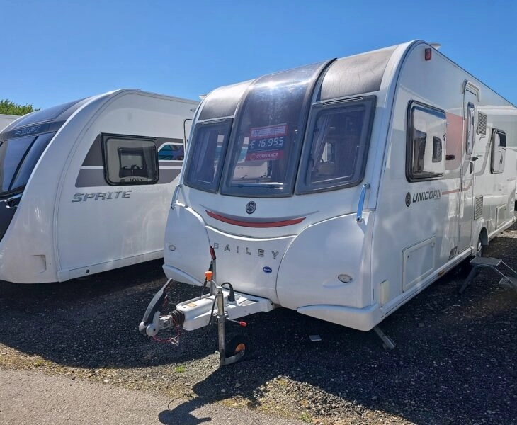 2000 Bailey Unicorn Cadiz