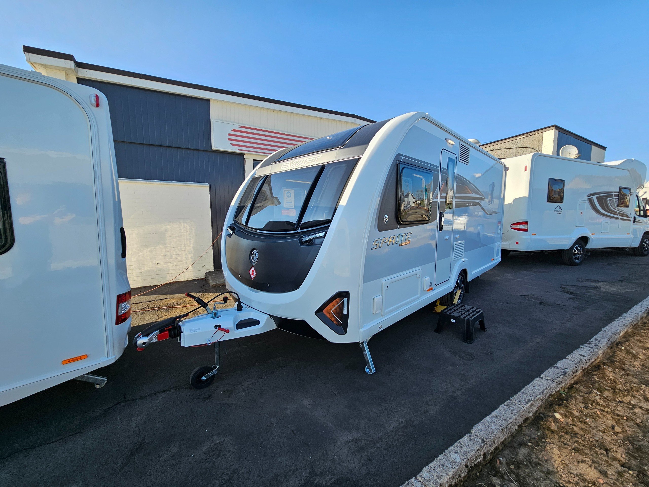 Exterior - Front