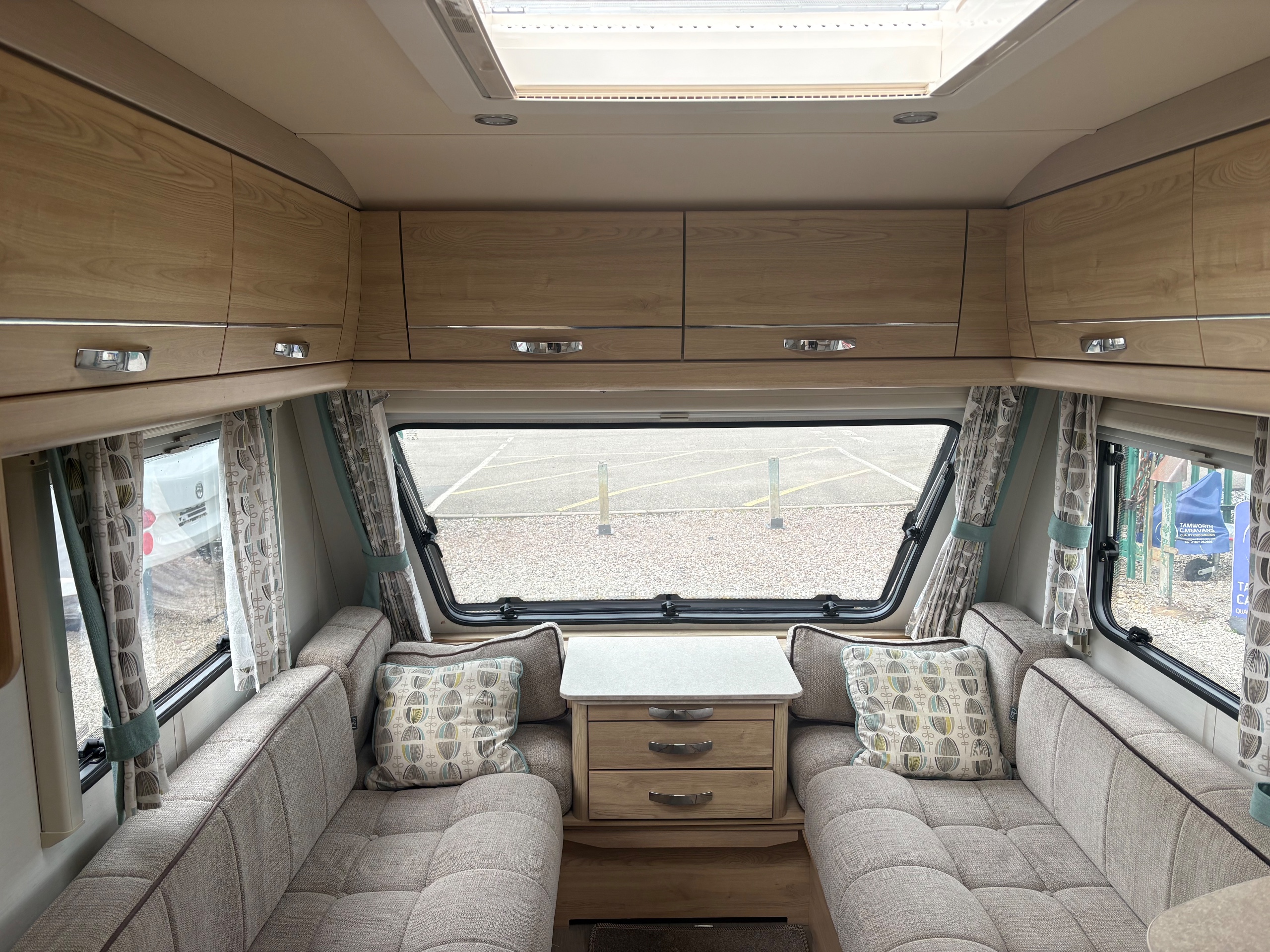 2016 Elddis Xplore 402