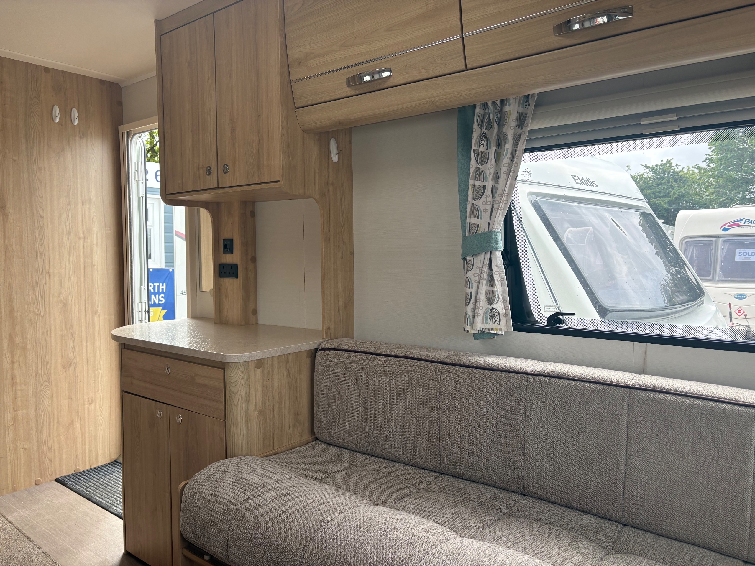 2016 Elddis Xplore 402