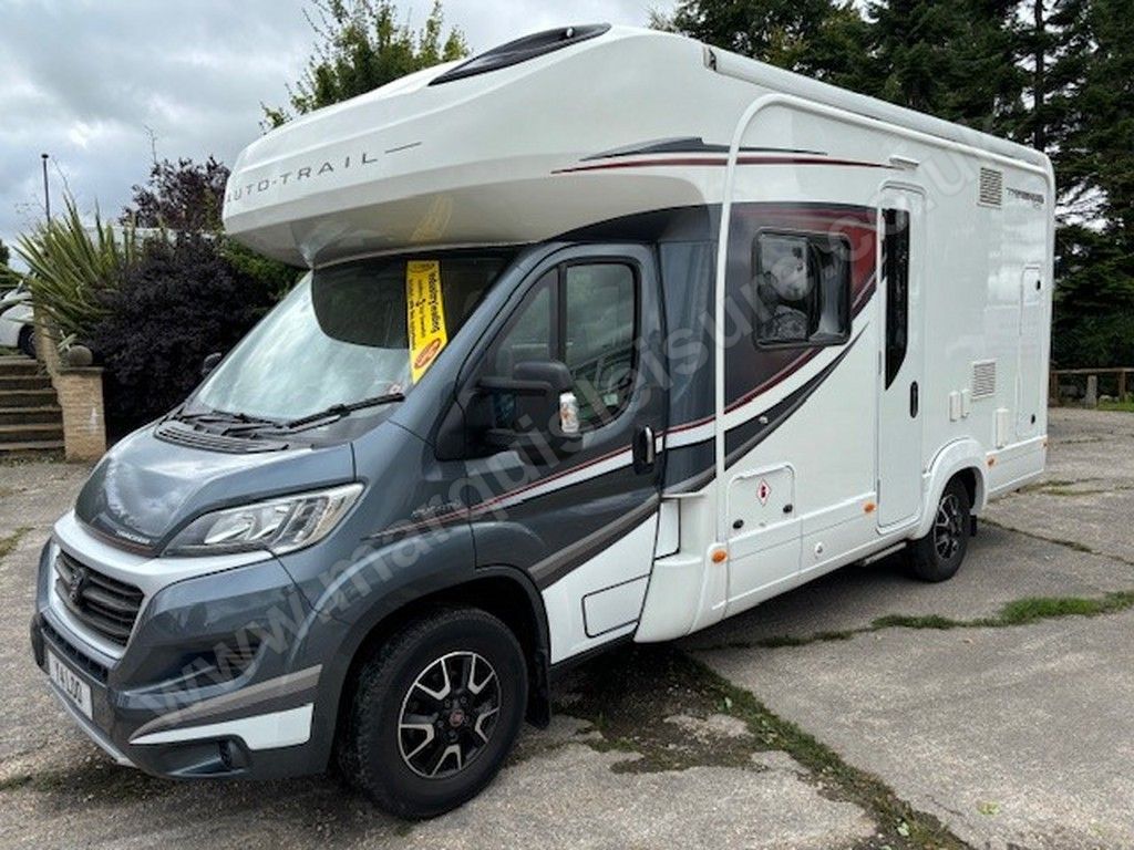 2020 Auto-Trail TRACKER RS - Exterior - Front