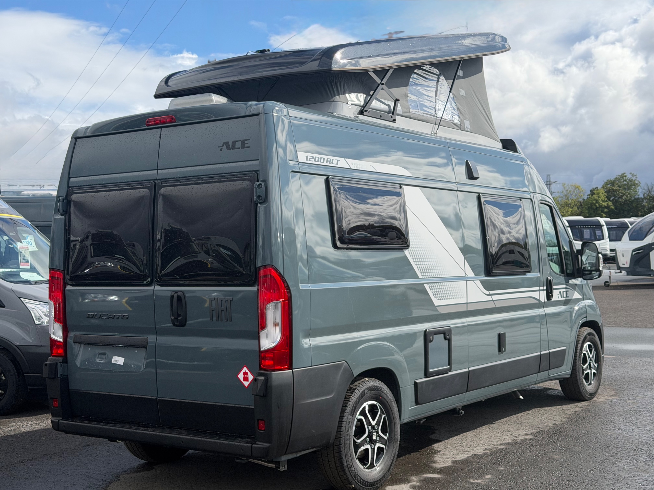 2026 Ace 1200 RLT