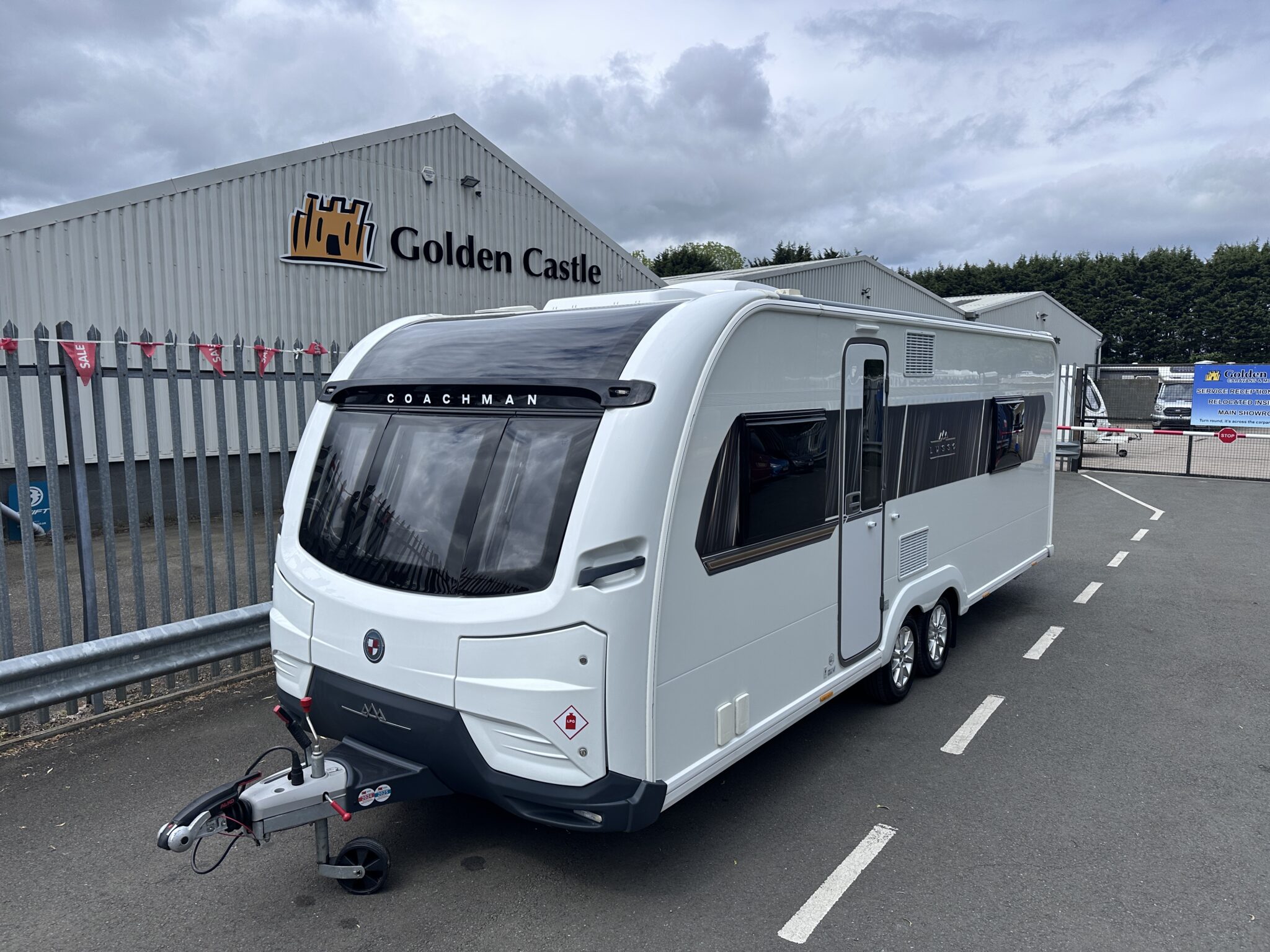 Coachman Lusso II- 2023 Caravan - Exterior - Front