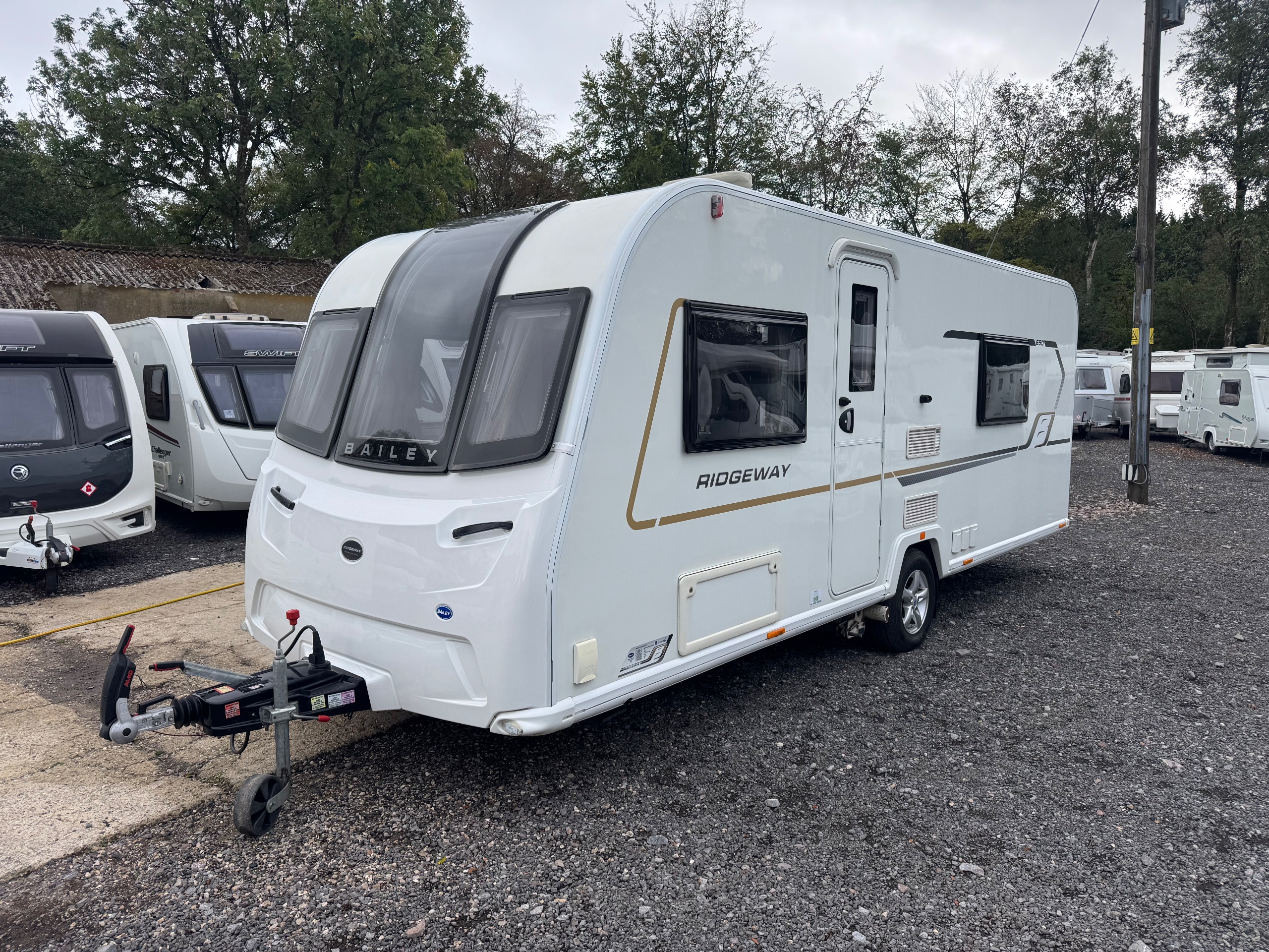 Bailey Phoenix+ 650 RIDGEWAY - Exterior - Front