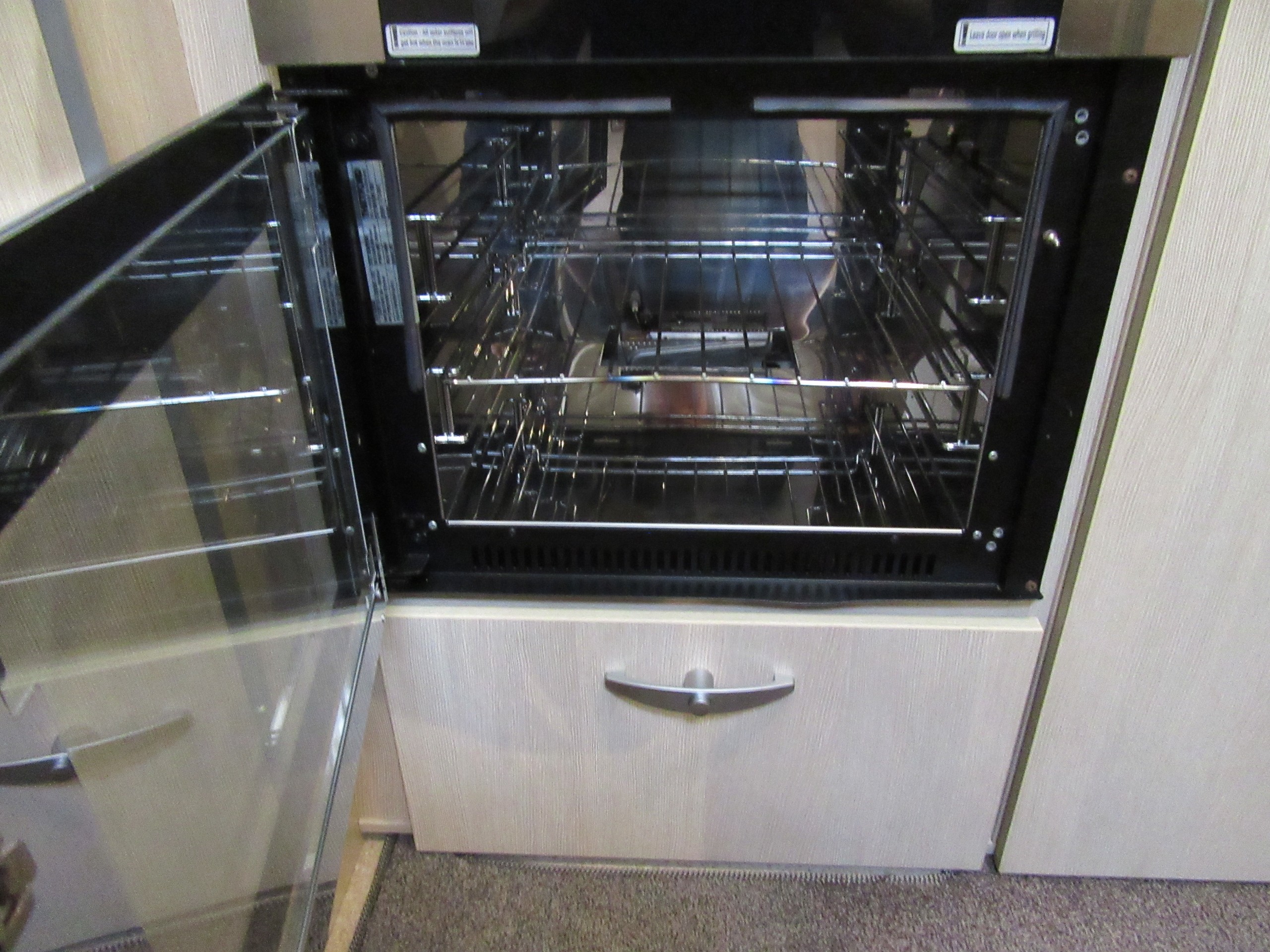 2012 Sterling Eccles Sport 382 - Lightweight