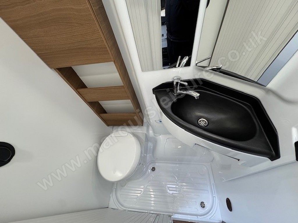 2025 Benimar TESSORO T840