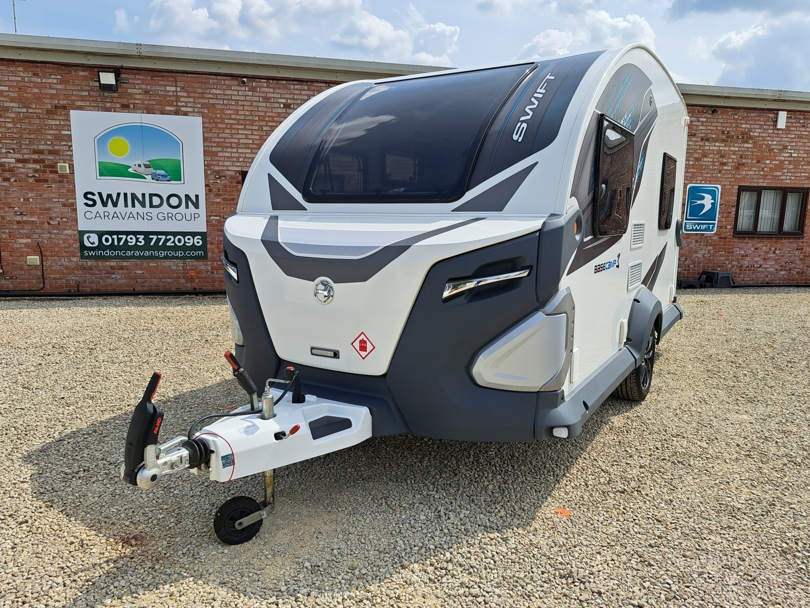 Swift Basecamp - Photo 1