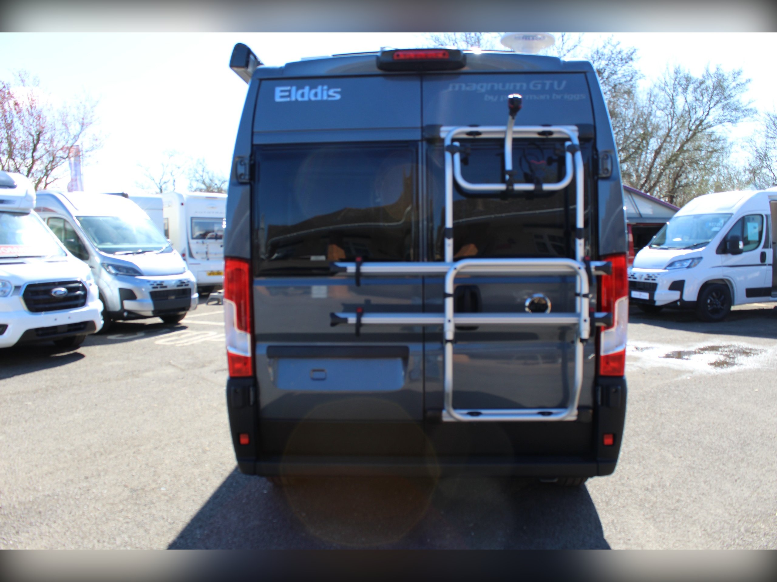 Exterior - Side