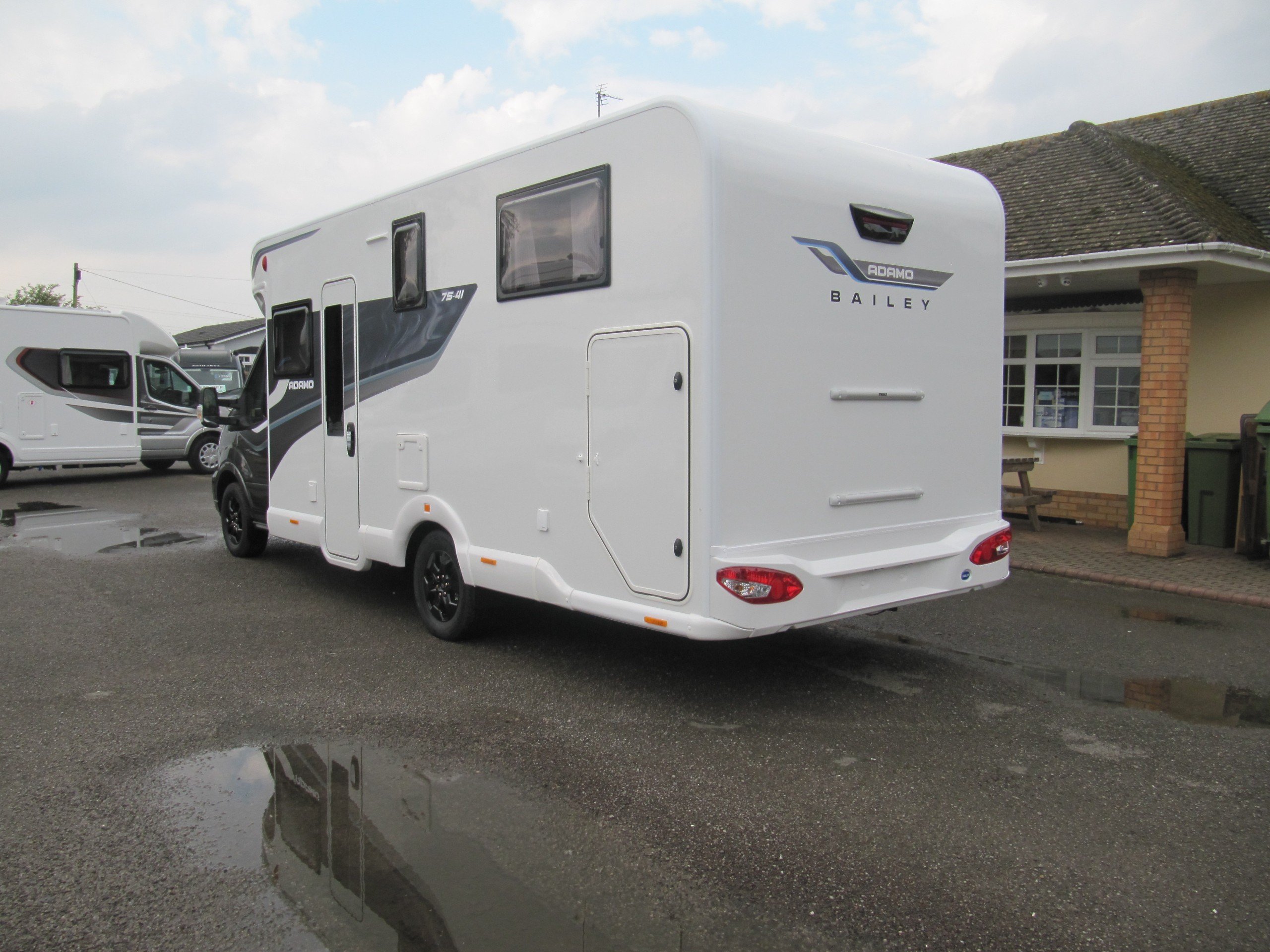 Exterior - Rear