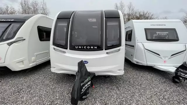 Exterior - Front