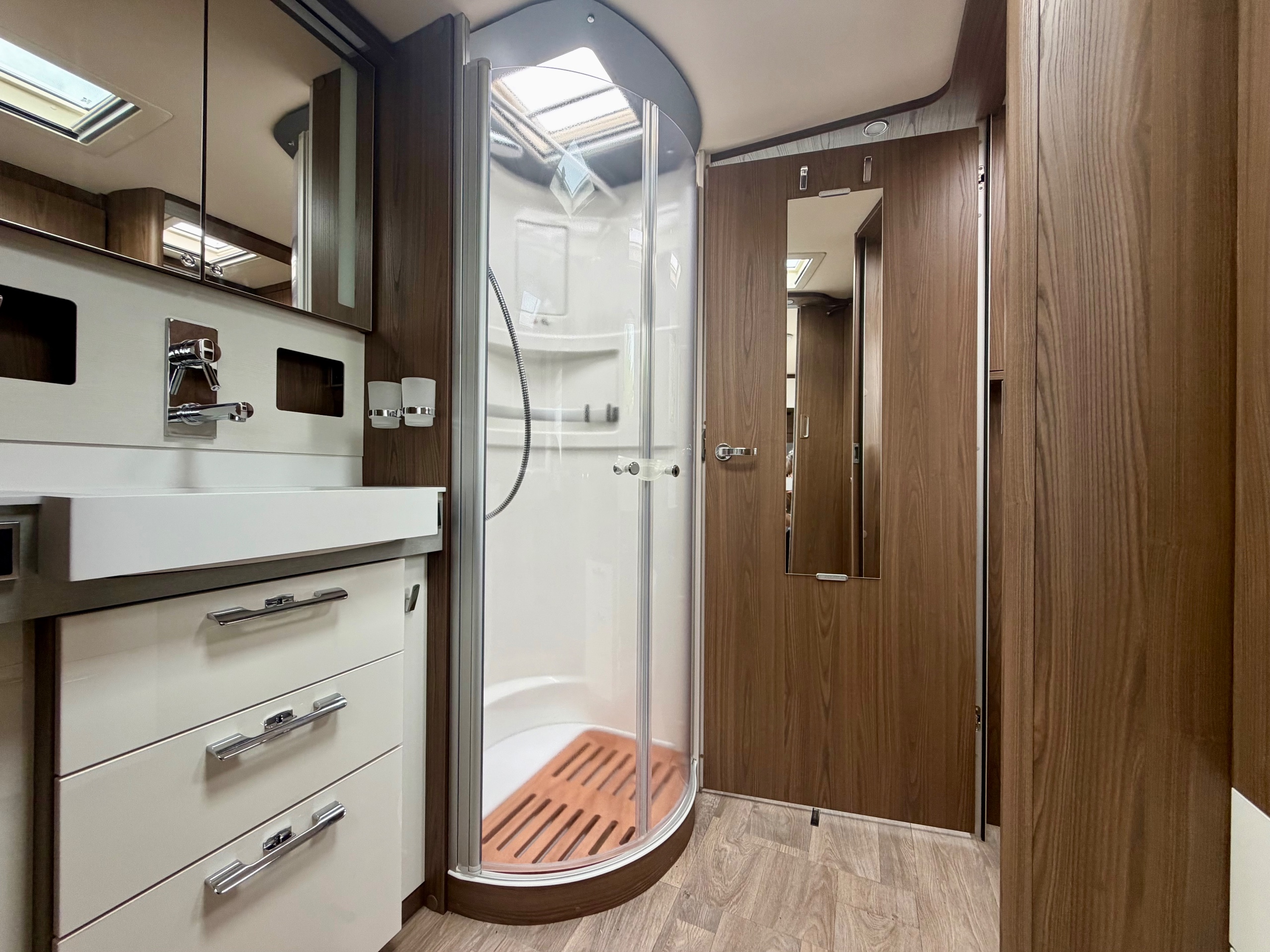 2026 Hymer B-ML I 890