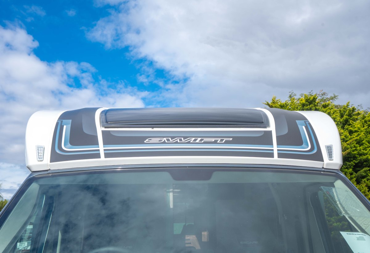 Swift Escape 640 140BHP Auto