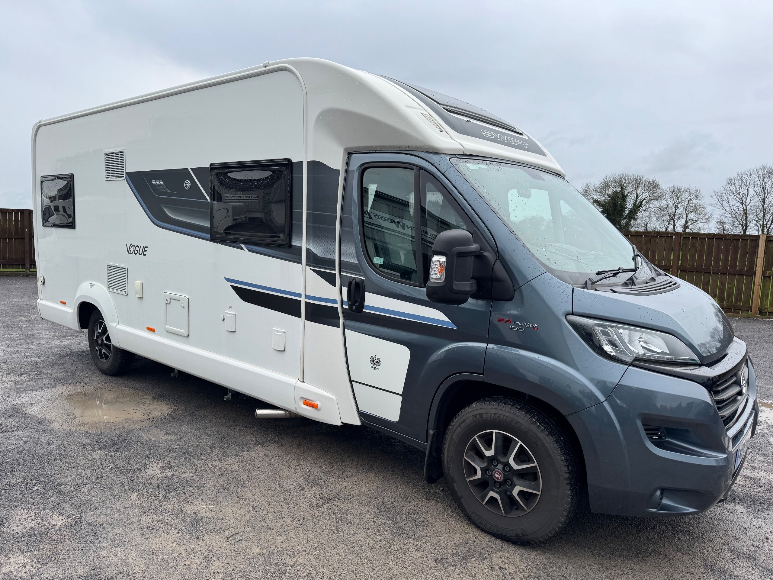 2017 Swift Escape 674 - Exterior - Front