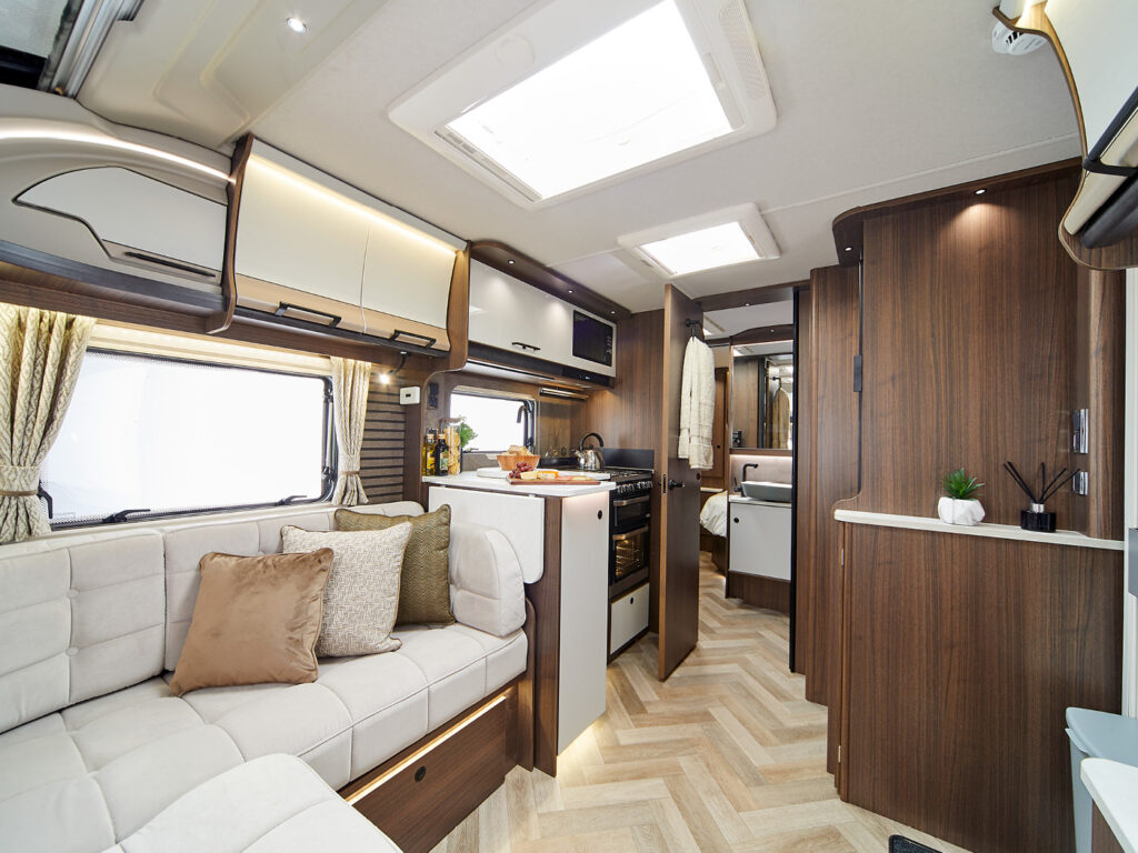 2027 Coachman Laser 545 Xtra