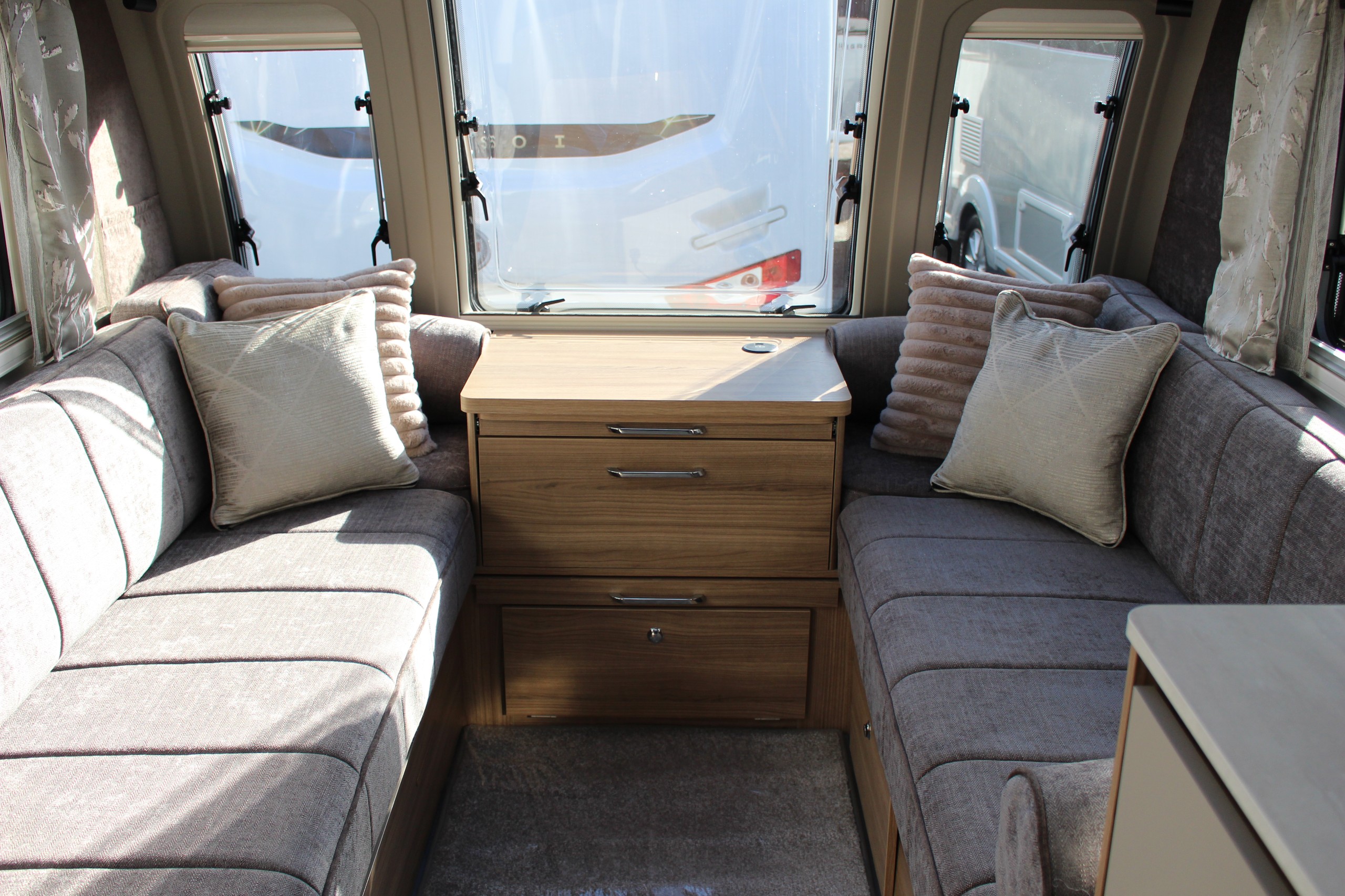 2026 Bailey Unicorn Deluxe Pamplona