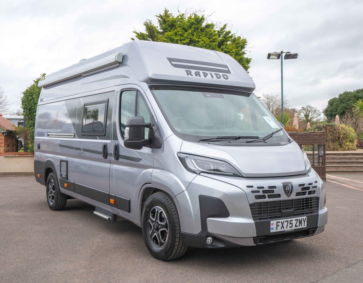 Fiat Rapido V65XL 180BHP Auto - Exterior - Front