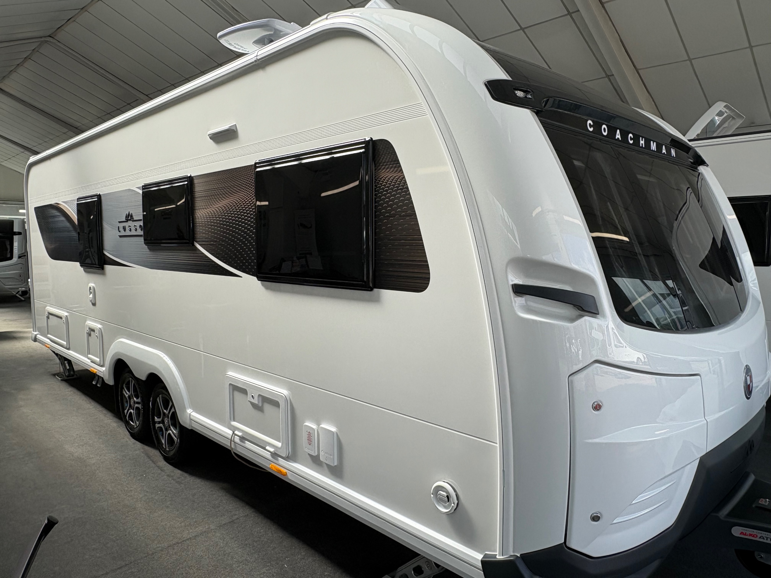Coachman Lusso 4